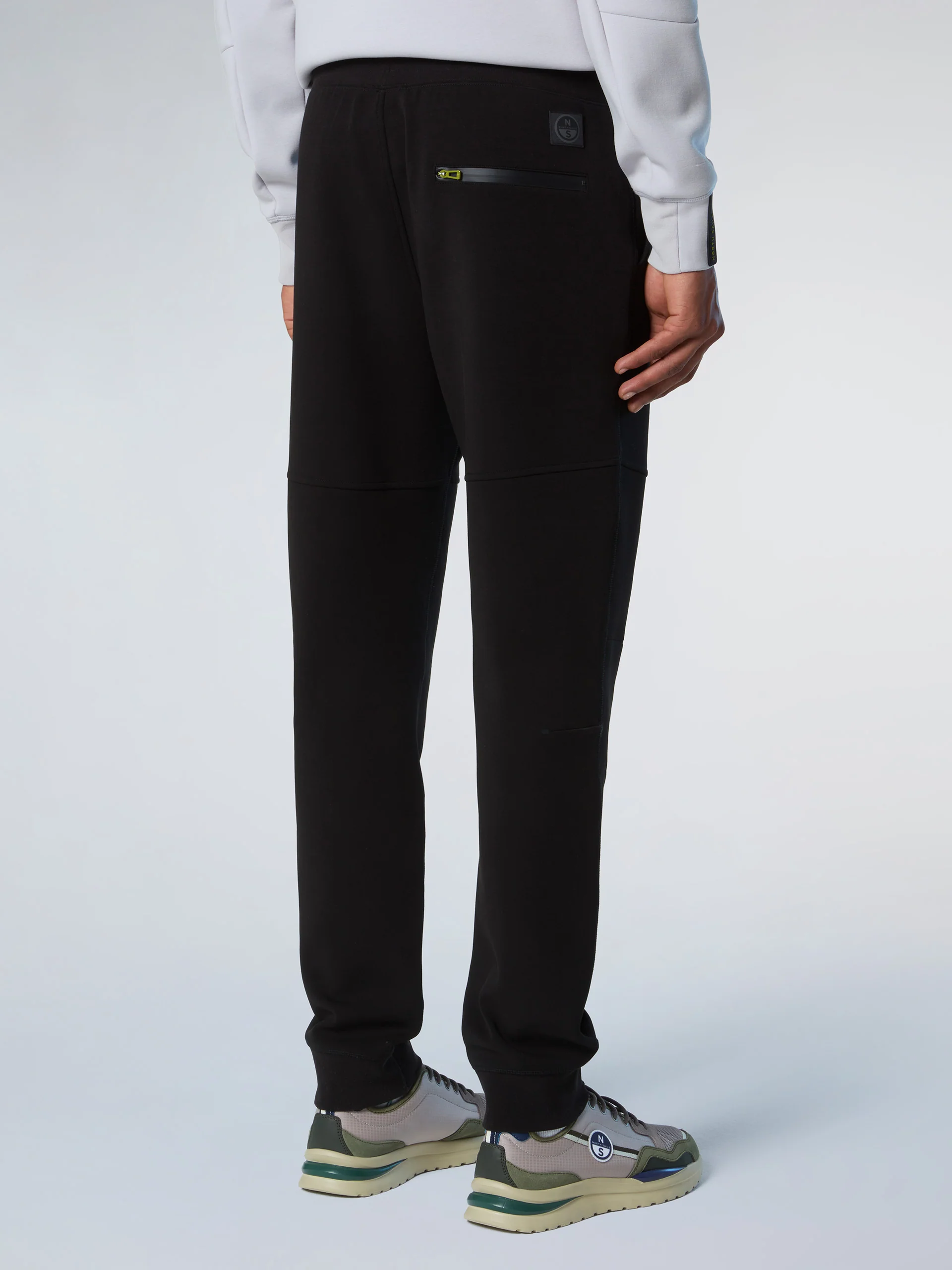 Scuba sweatpants with zipper pocket - Image 10