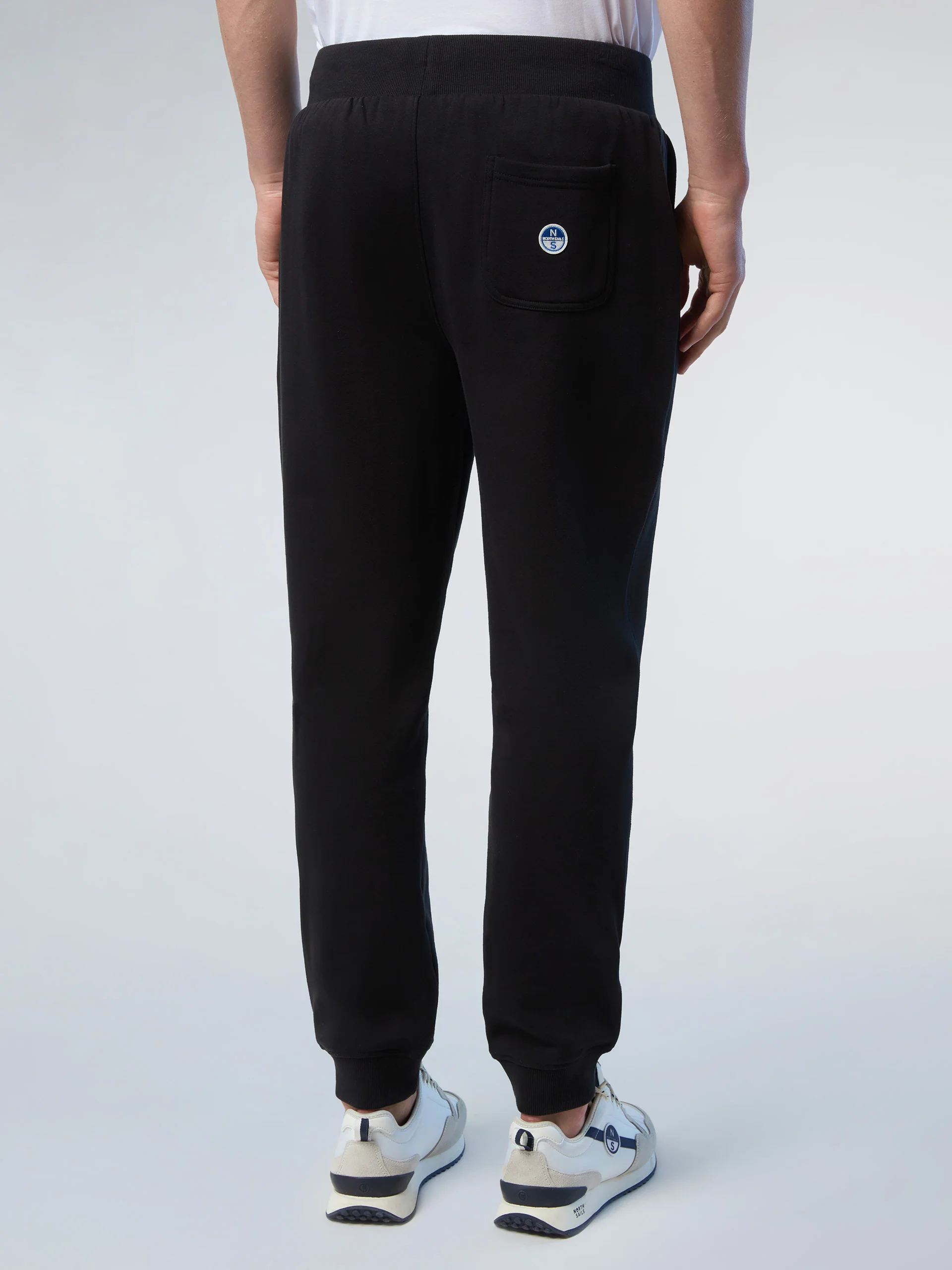 Sweatpants with logo patch - Image 17