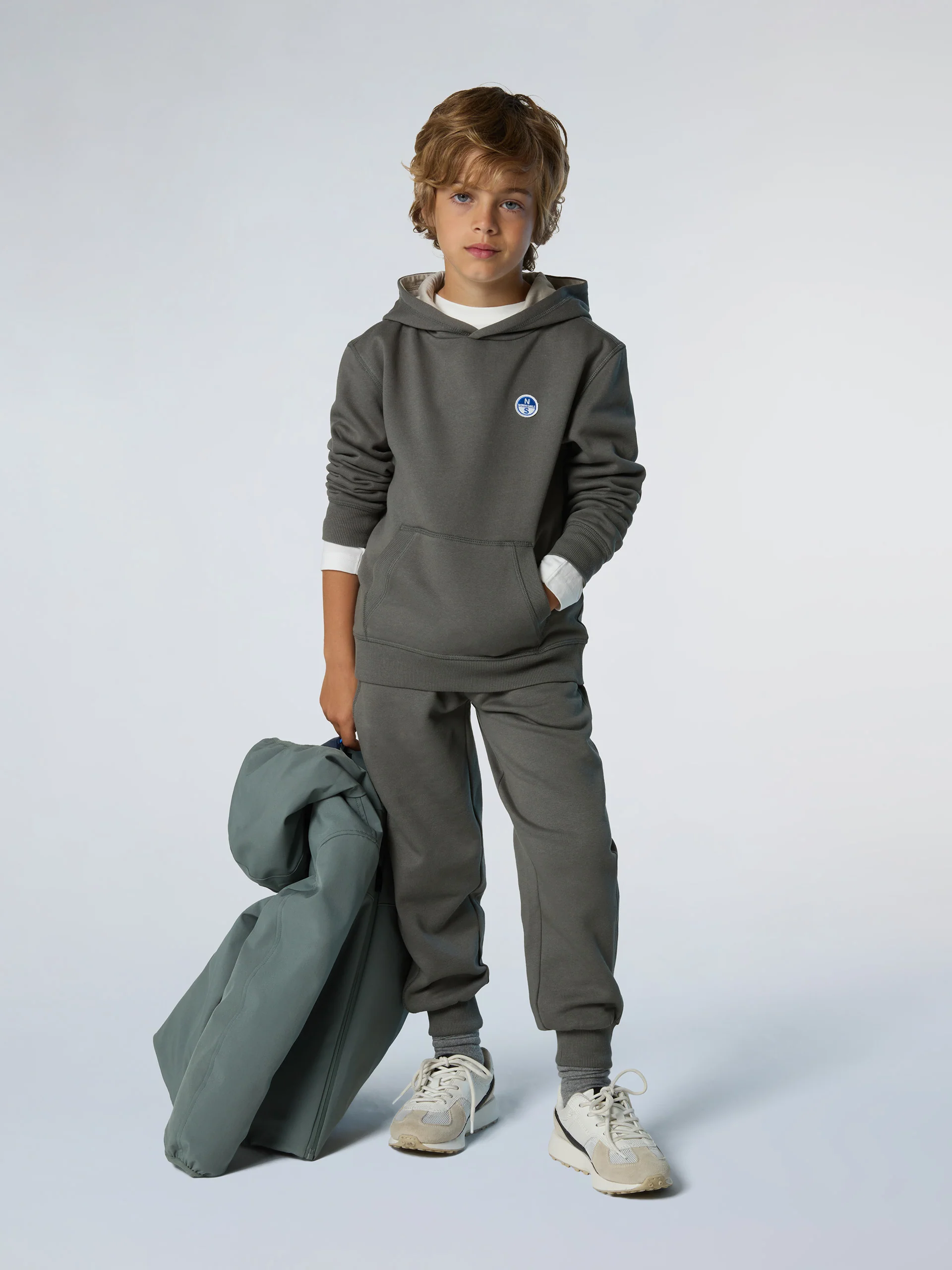 Sweatpants with logo patch - Image 11