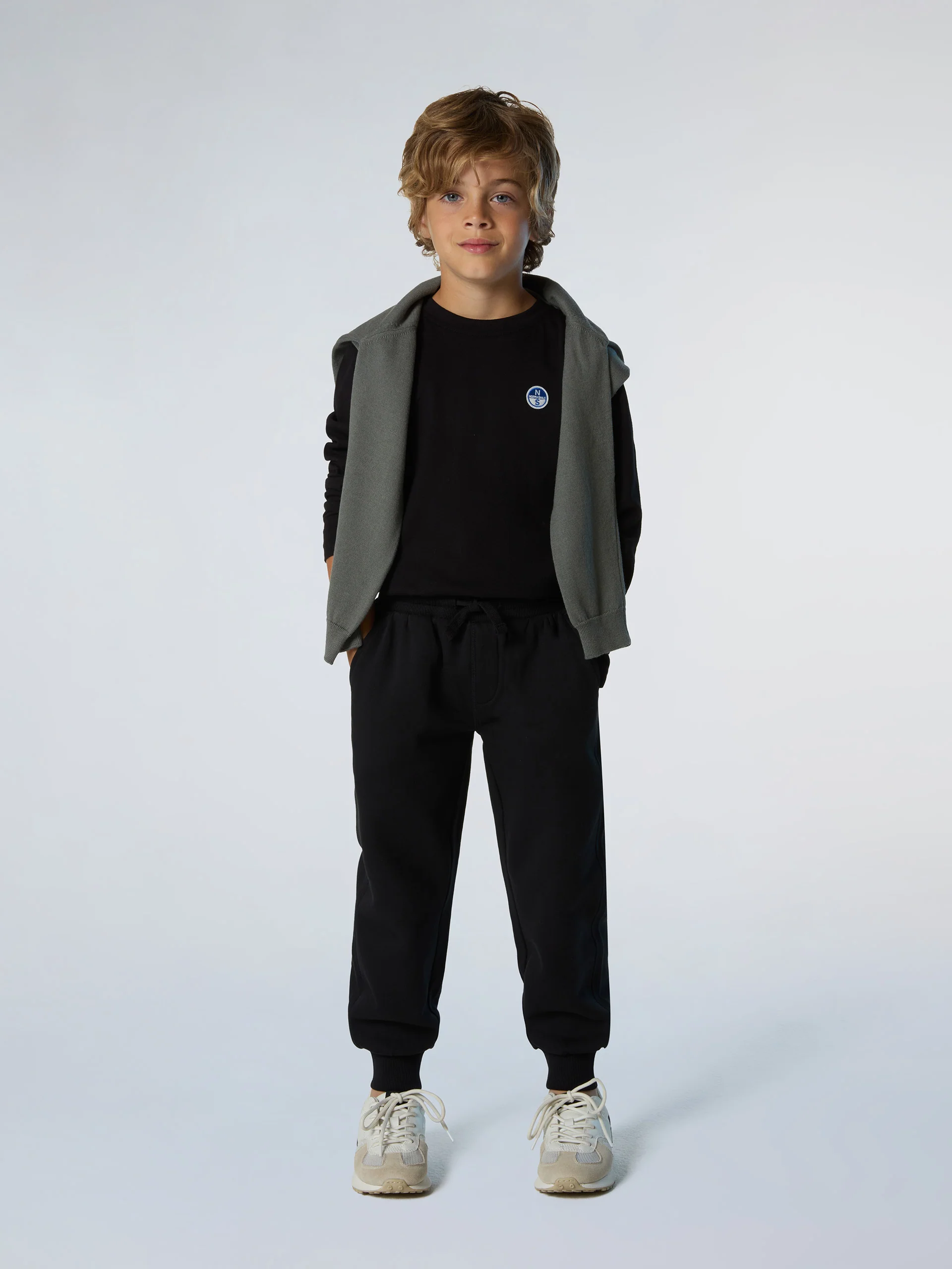 Sweatpants with logo patch - Image 16