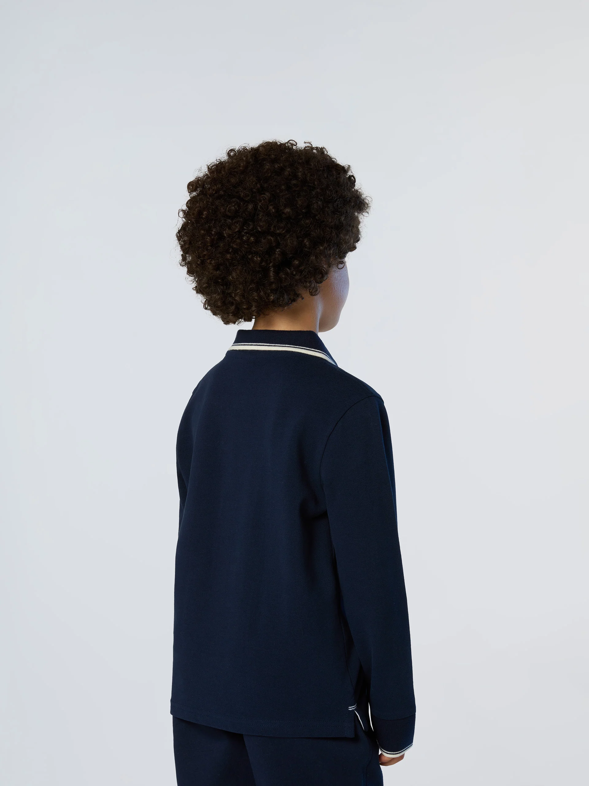Long-sleeved polo shirt with collar lettering - Image 18