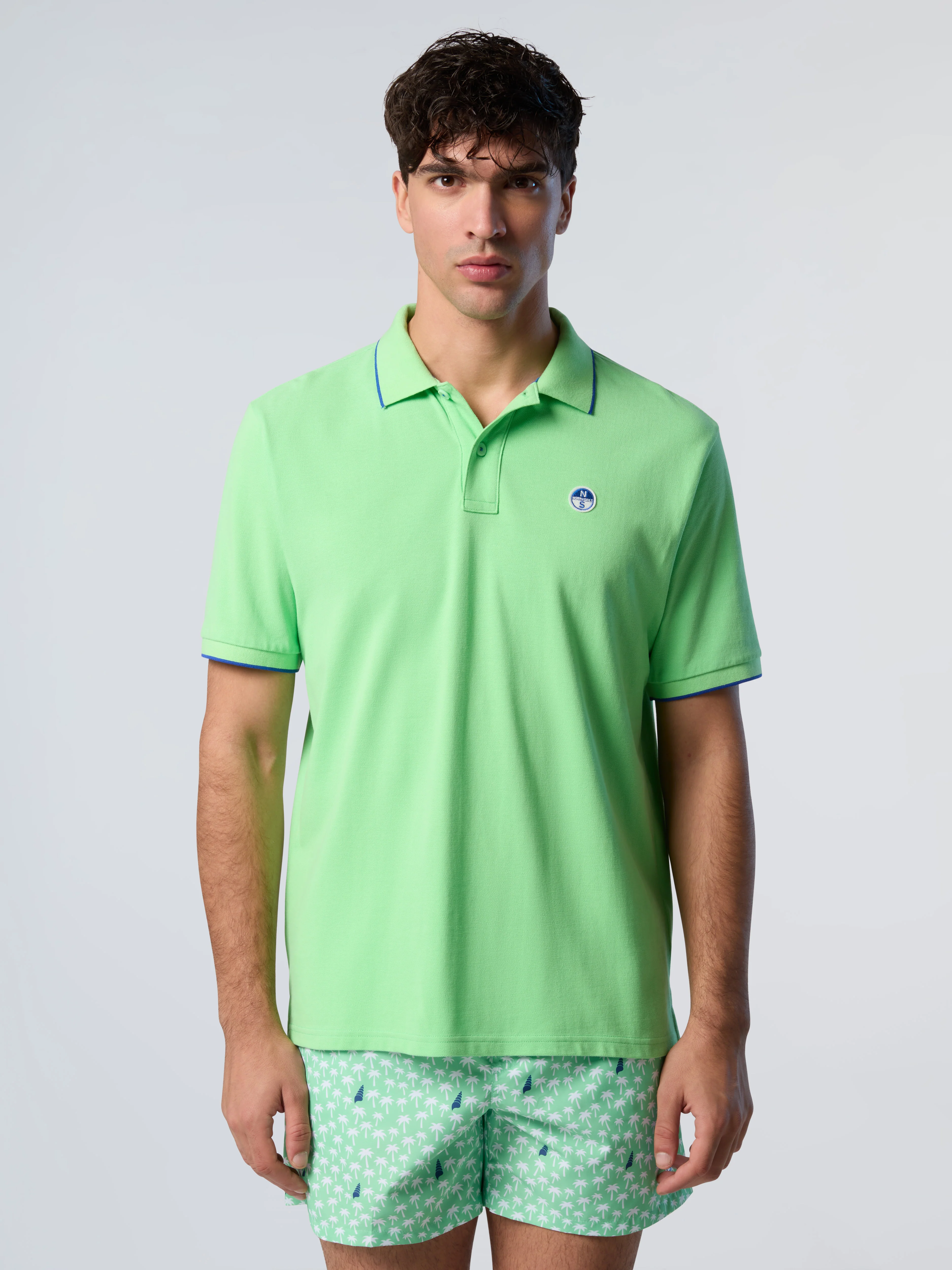 Polo shirt with contrast trims - Image 14