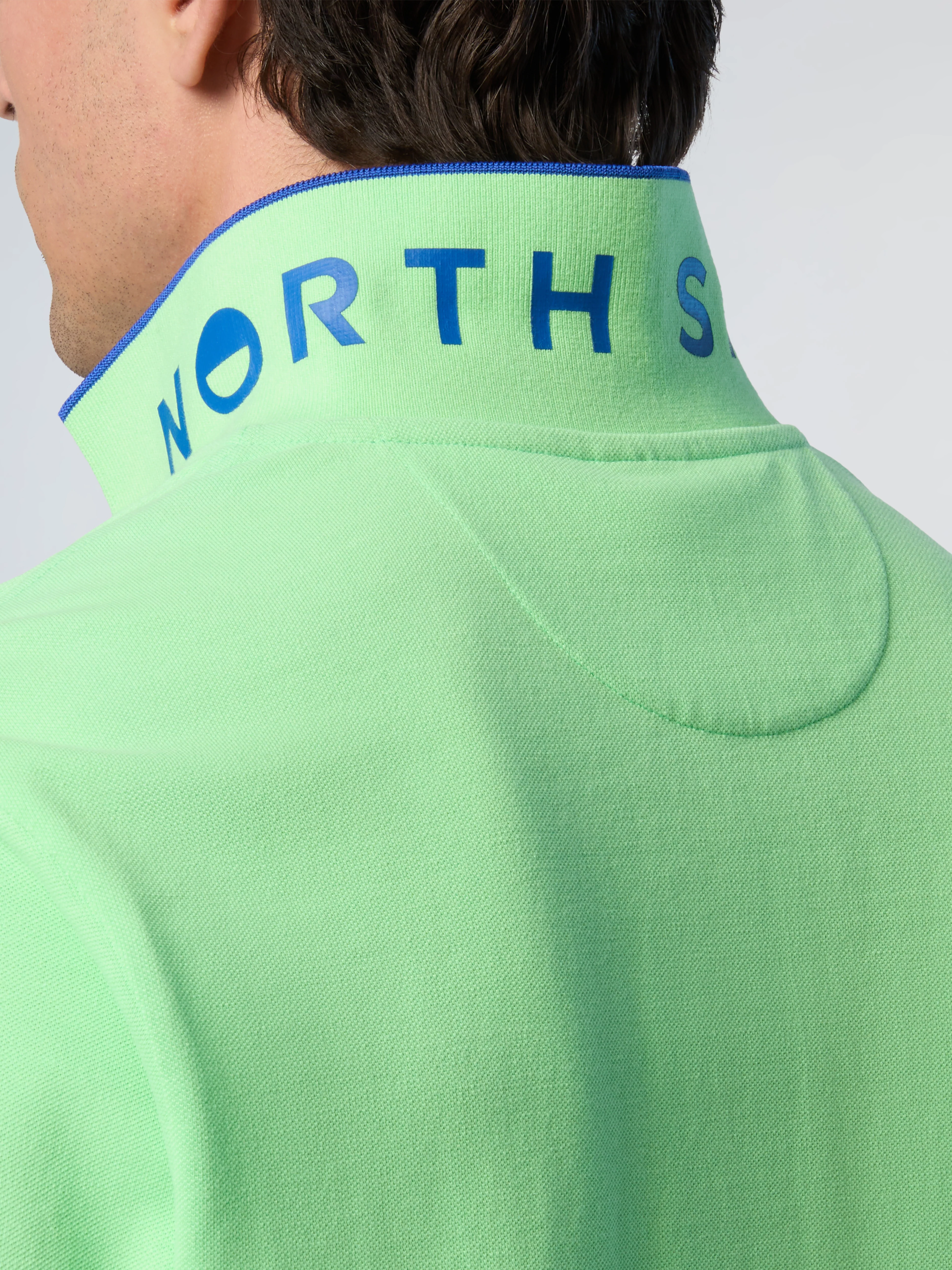 Polo shirt with contrast trims - Image 20
