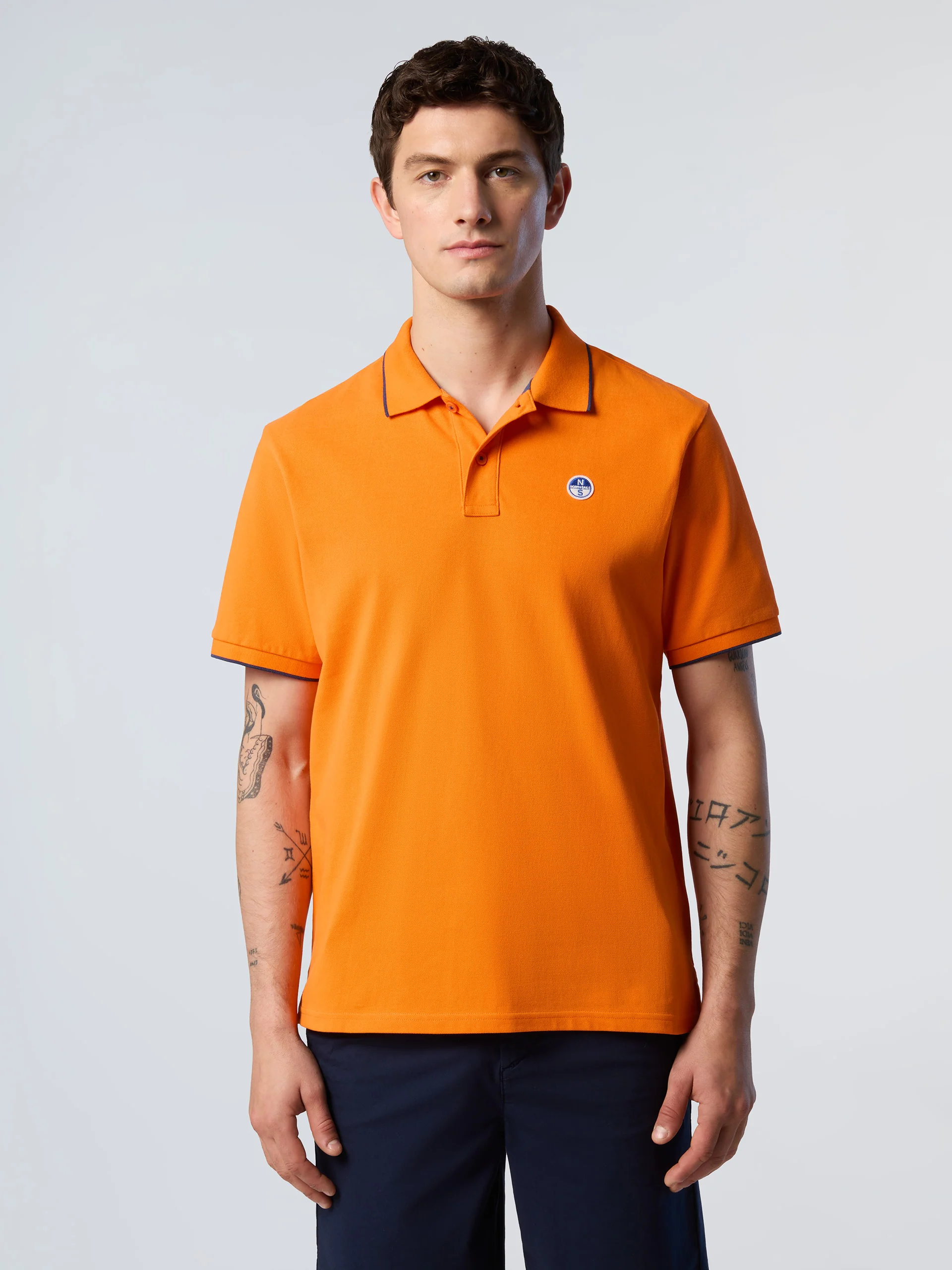 Polo shirt with contrast trims - Image 27