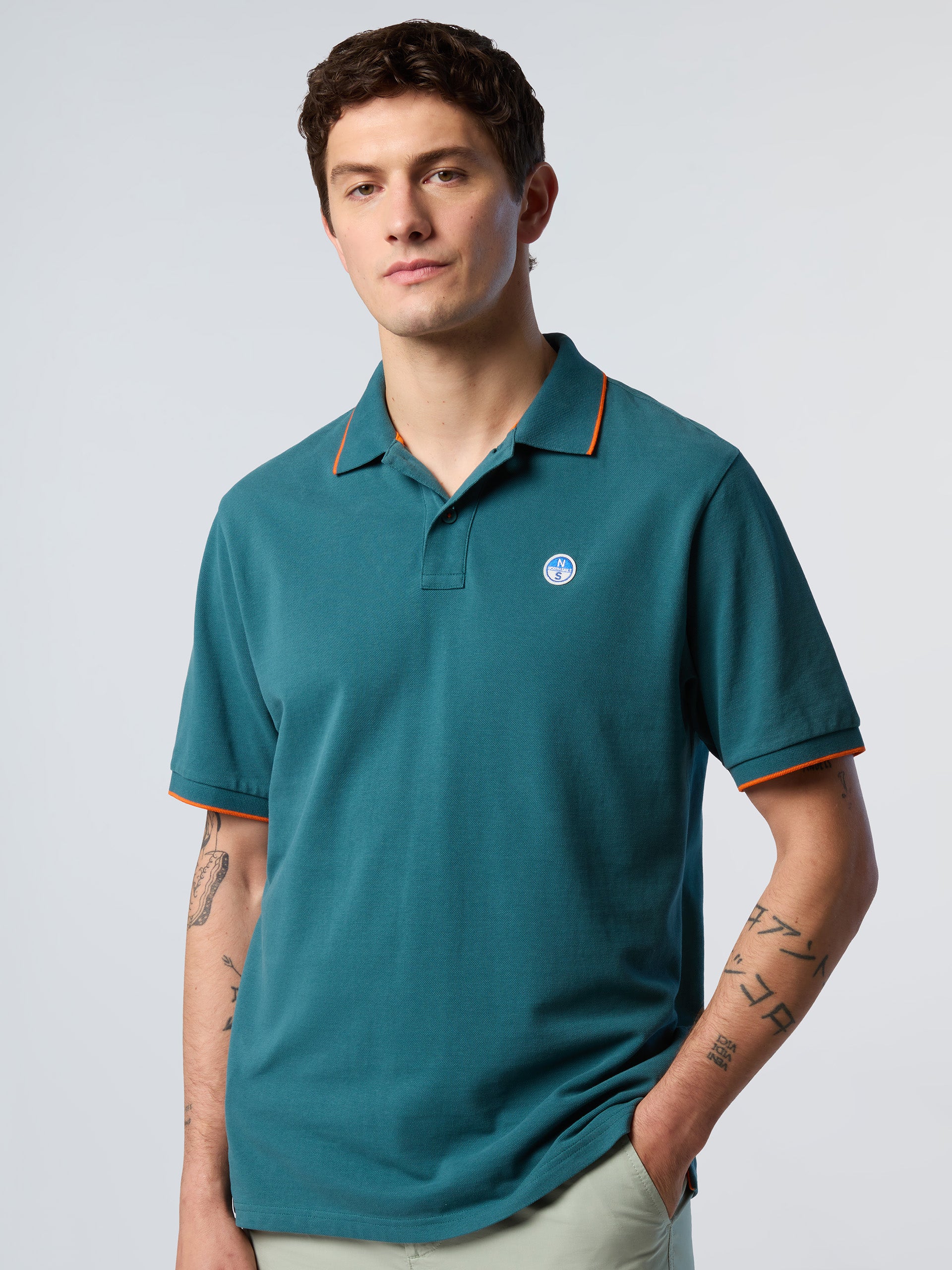 Polo shirt with contrast trims - Image 35