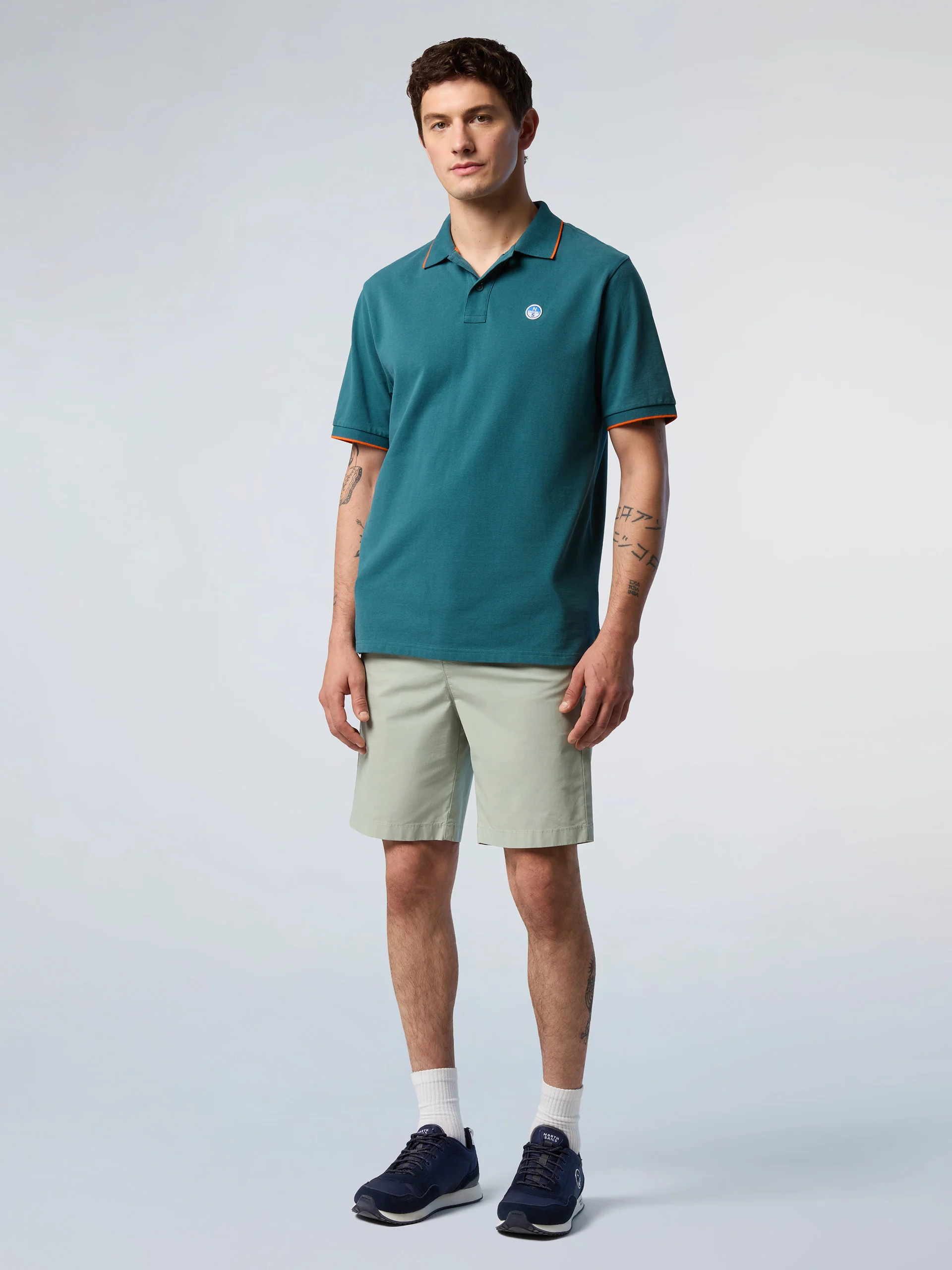 Polo shirt with contrast trims - Image 38