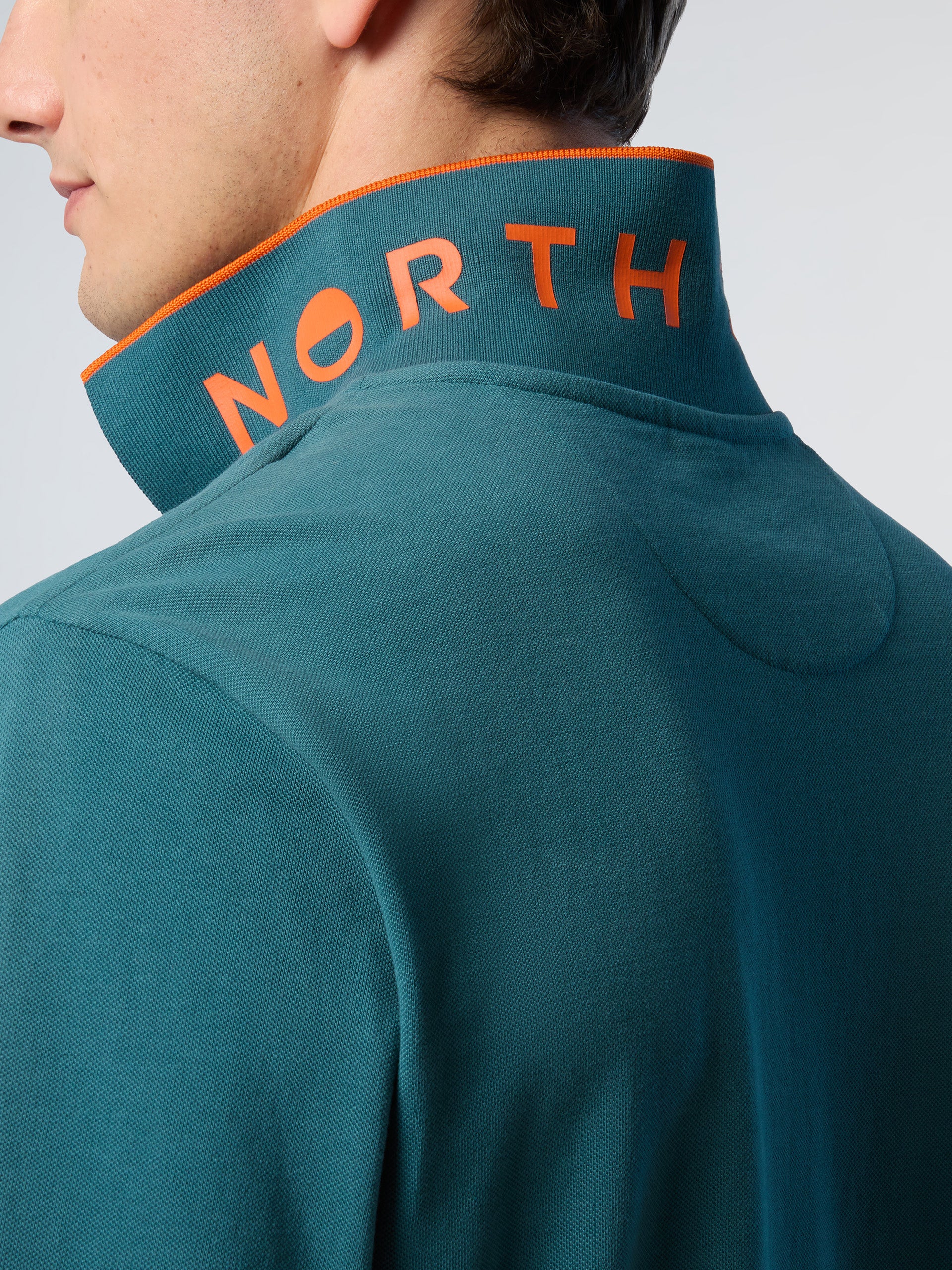 Polo shirt with contrast trims - Image 40