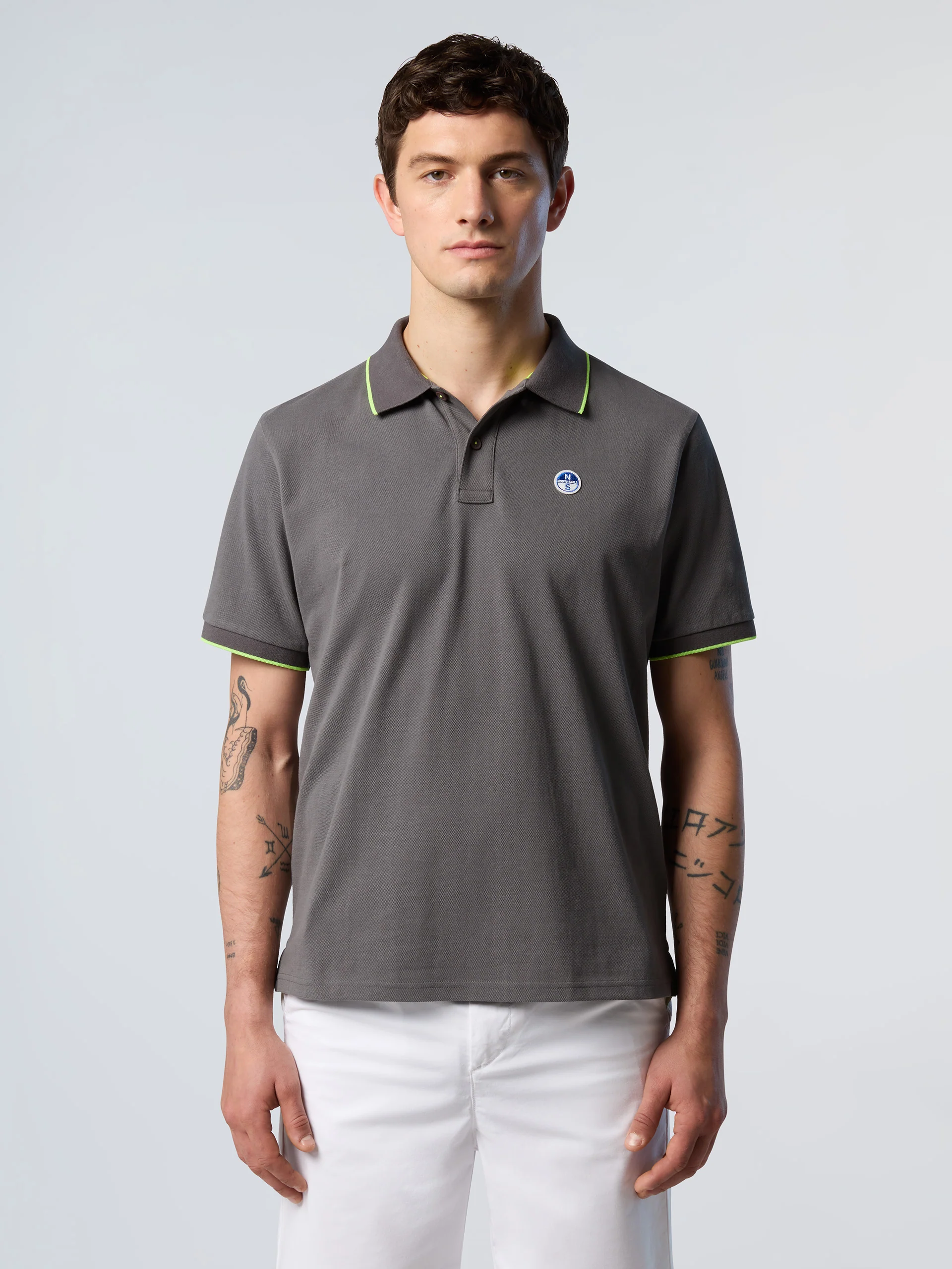 Polo shirt with contrast trims - Image 48