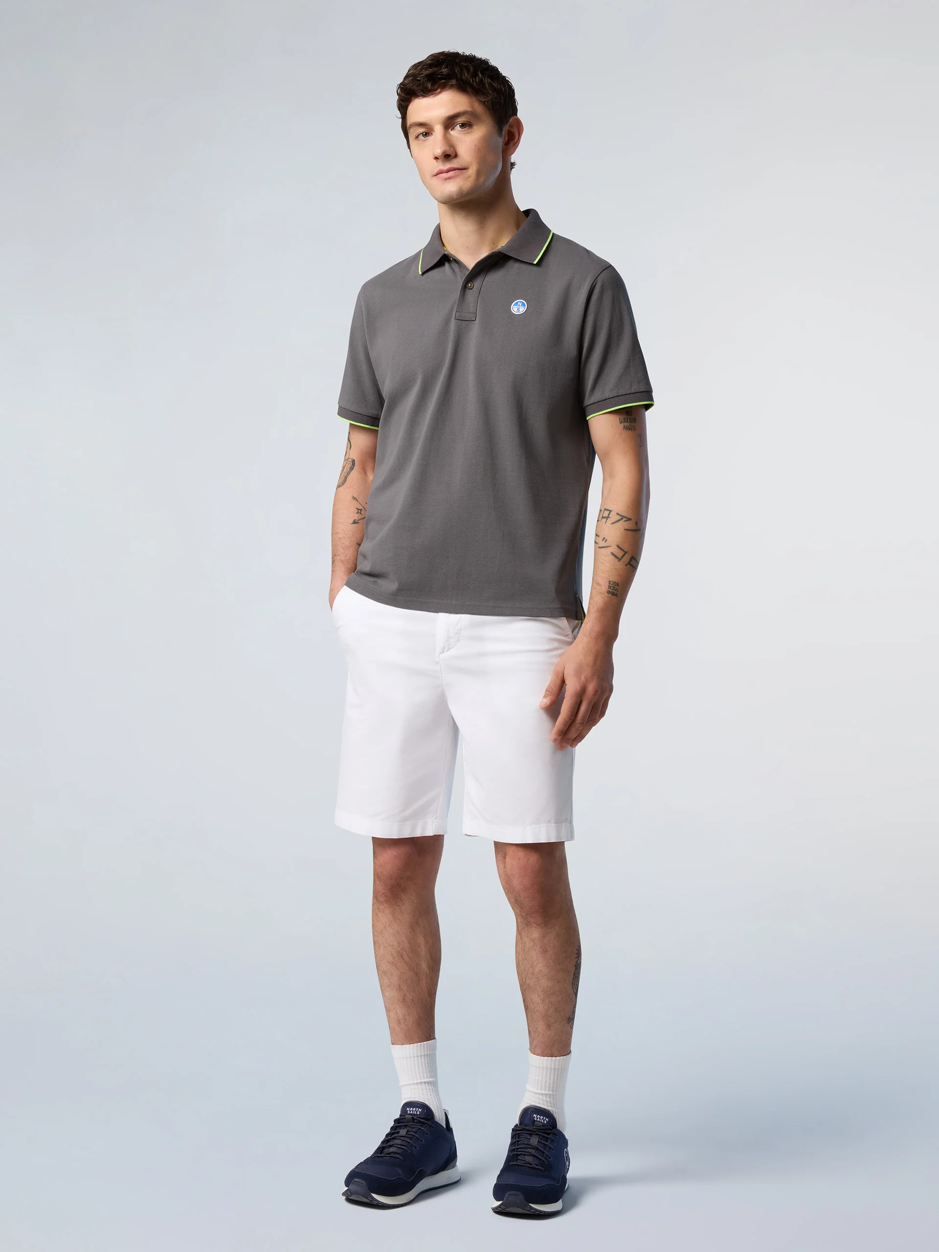Polo shirt with contrast trims - Image 52