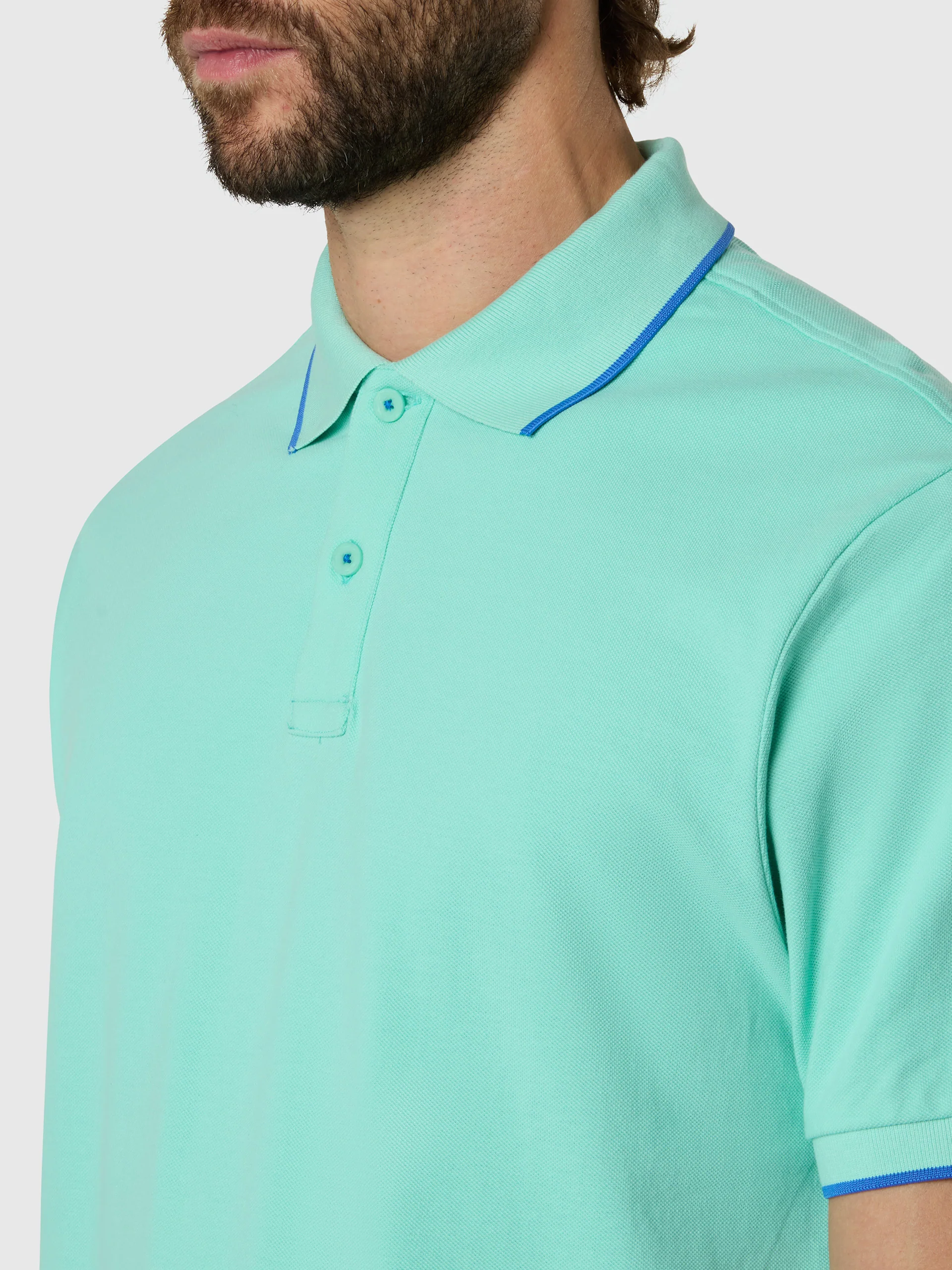 Polo shirt with contrast edges - Image 13