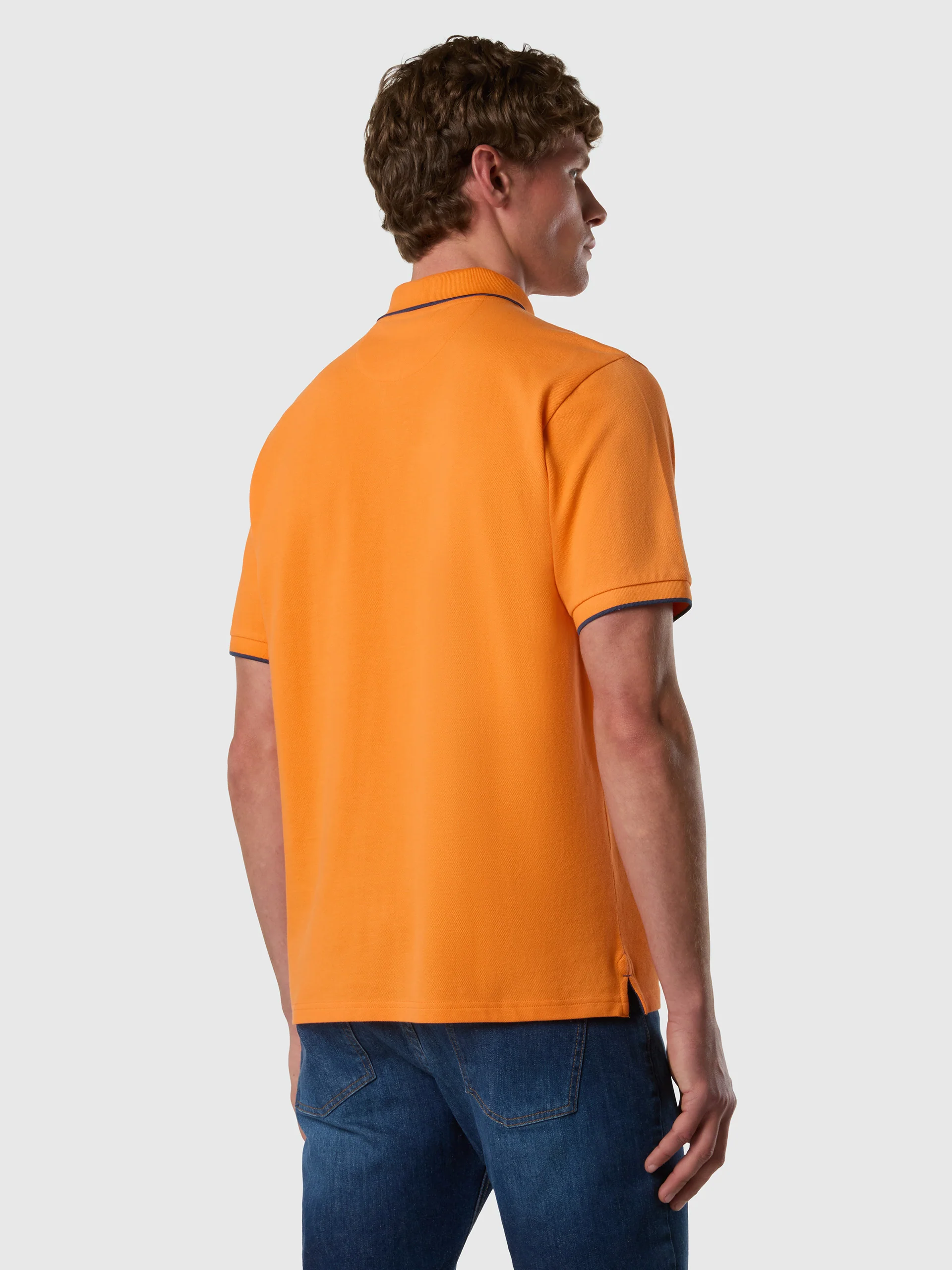 Polo shirt with contrast edges - Image 18