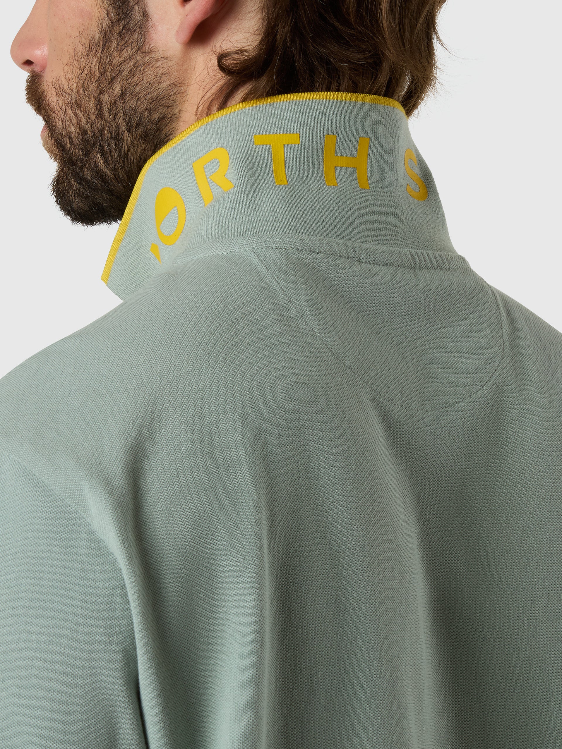 Polo shirt with contrast edges - Image 7