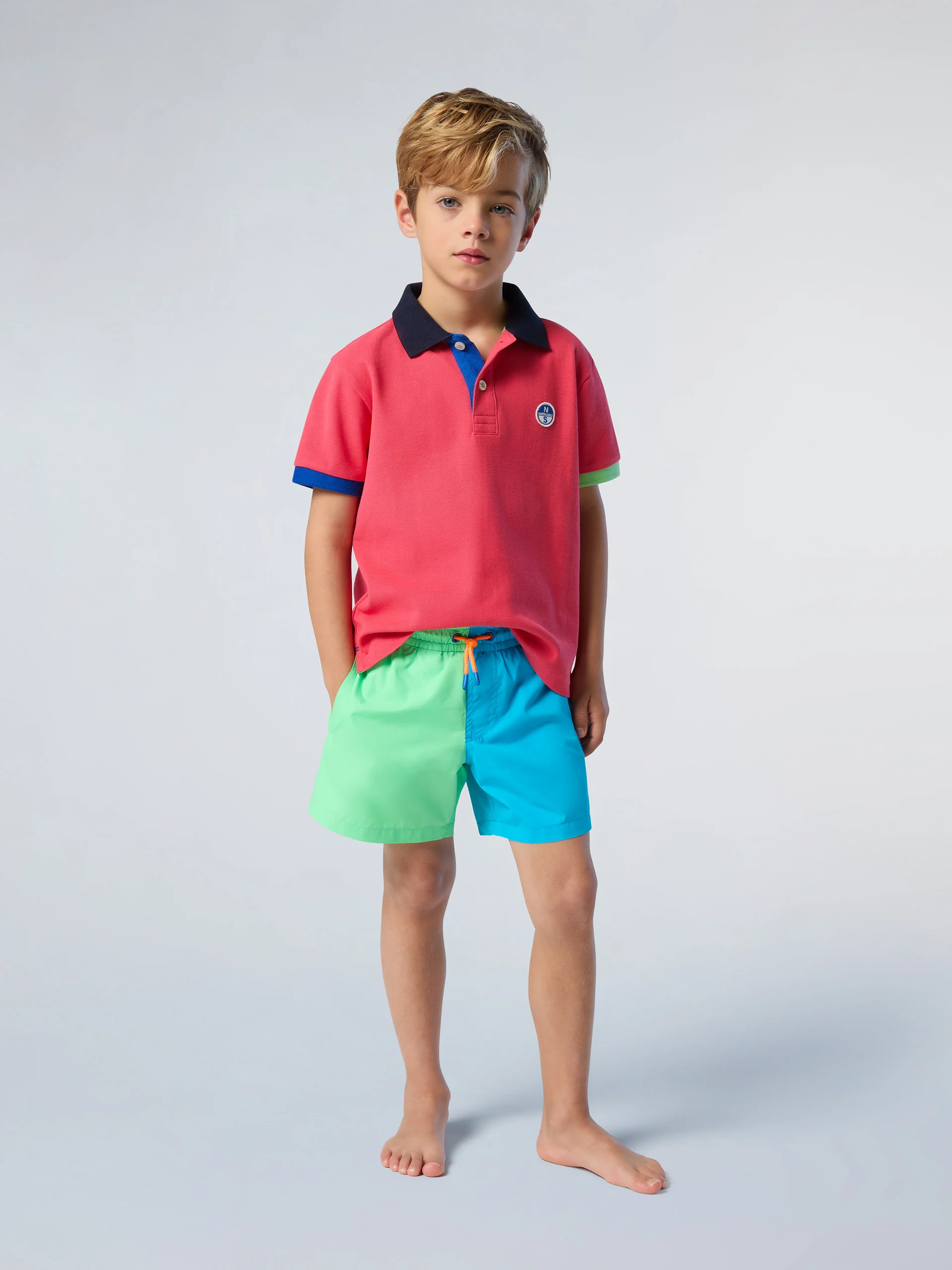 Polo shirt with colorful trims - Image 11