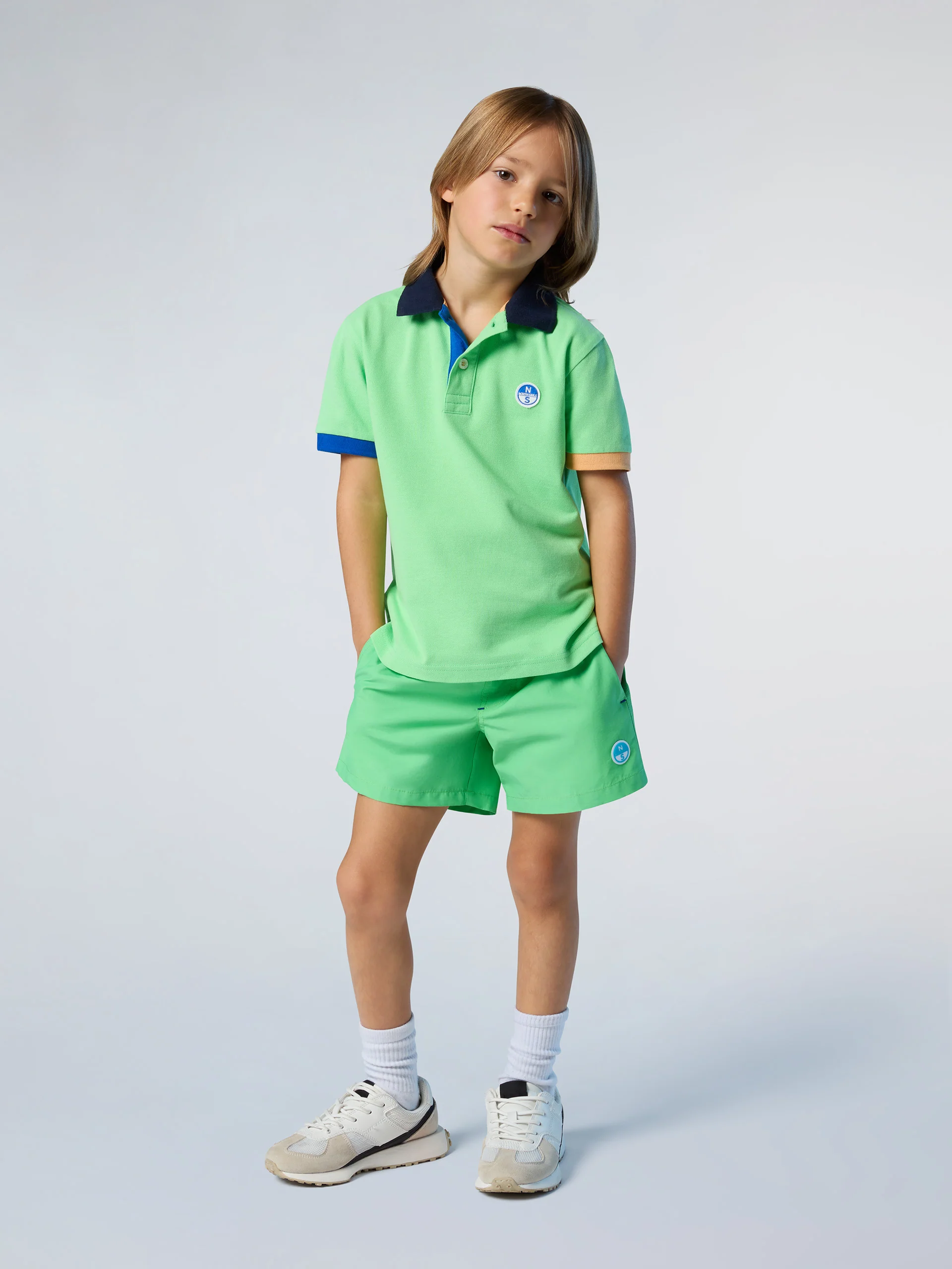 Polo shirt with colorful trims - Image 18