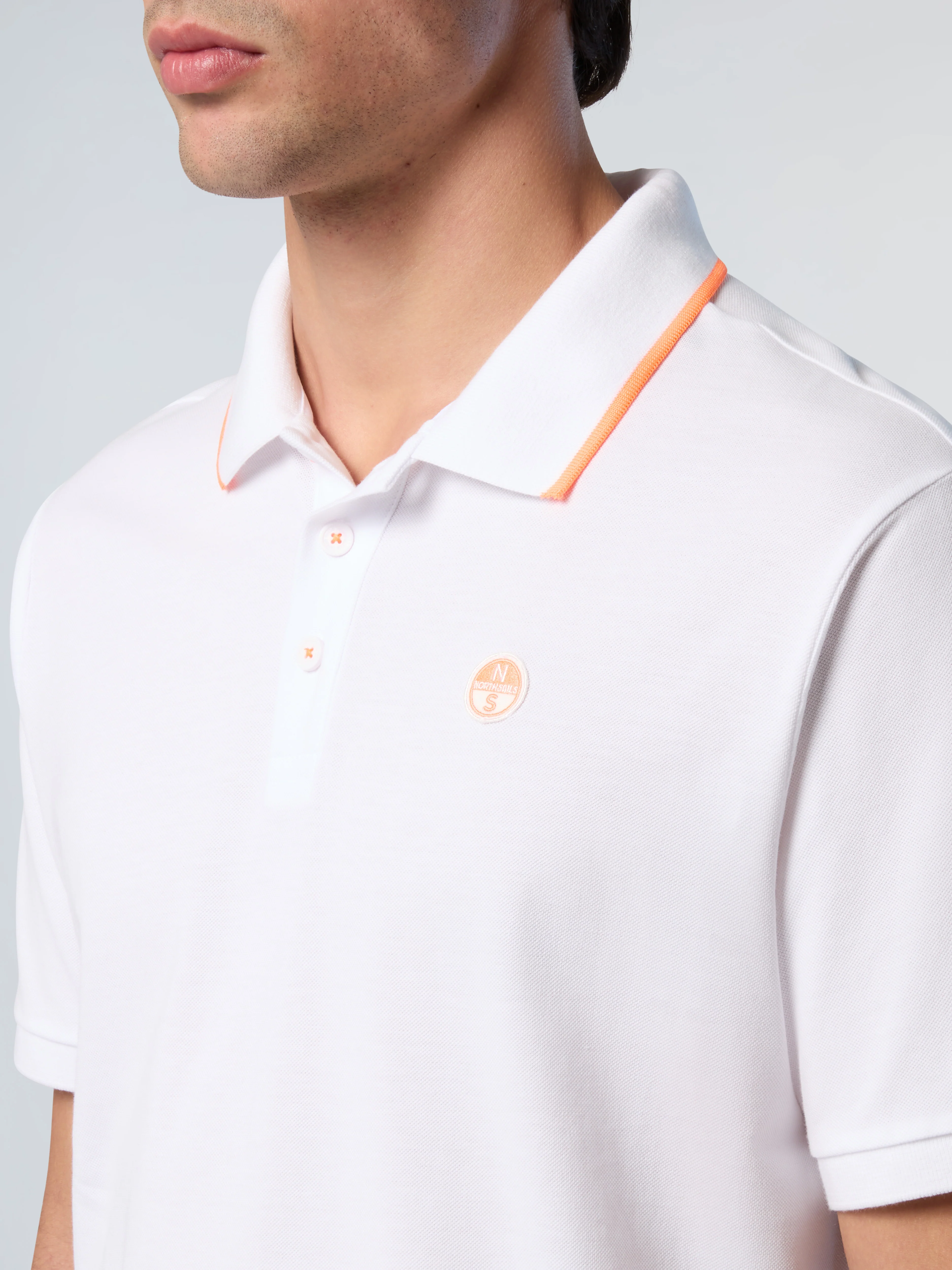 Polo shirt with neon logo - Image 6