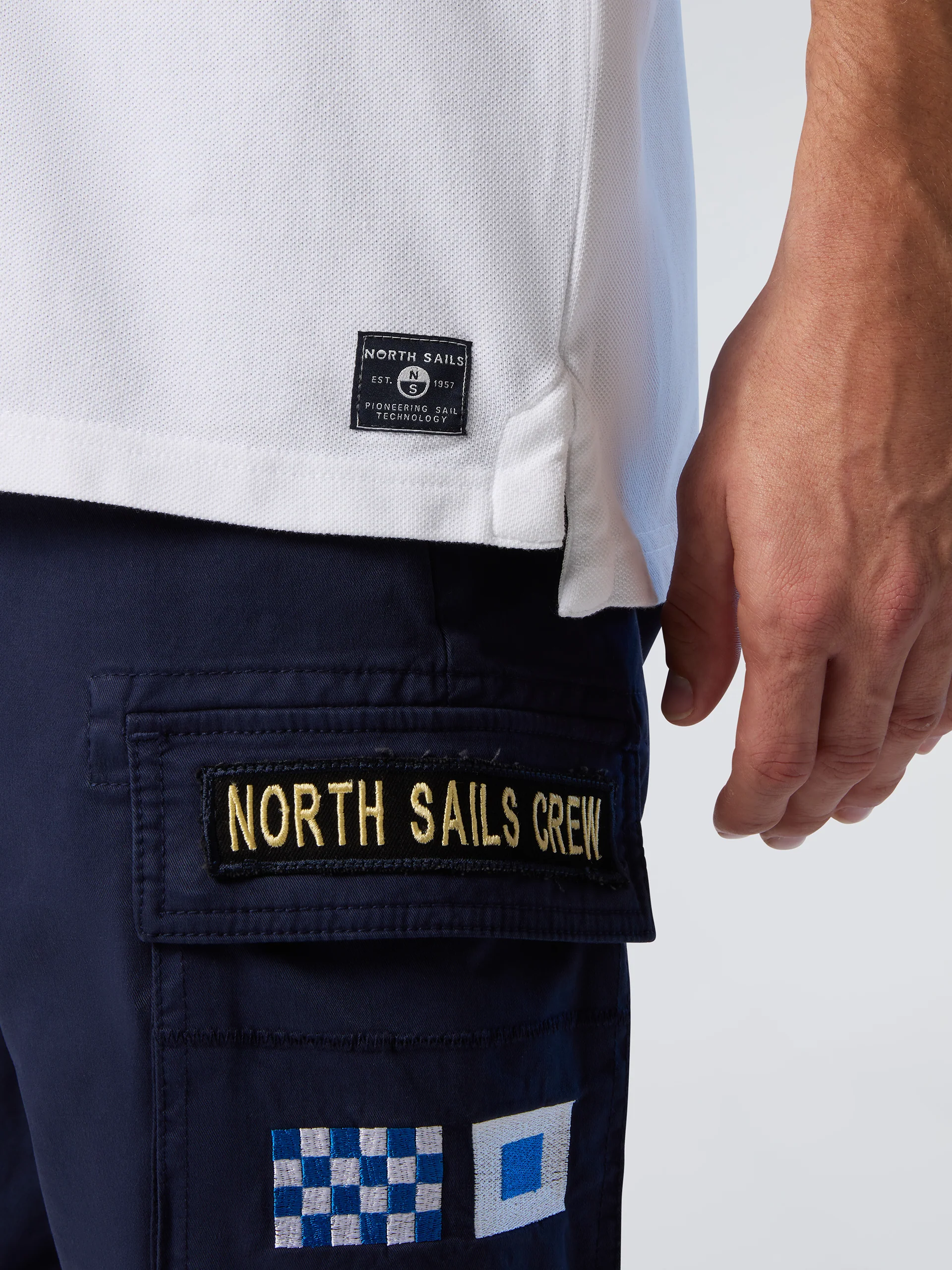 Polo shirt with vintage wash - Image 7
