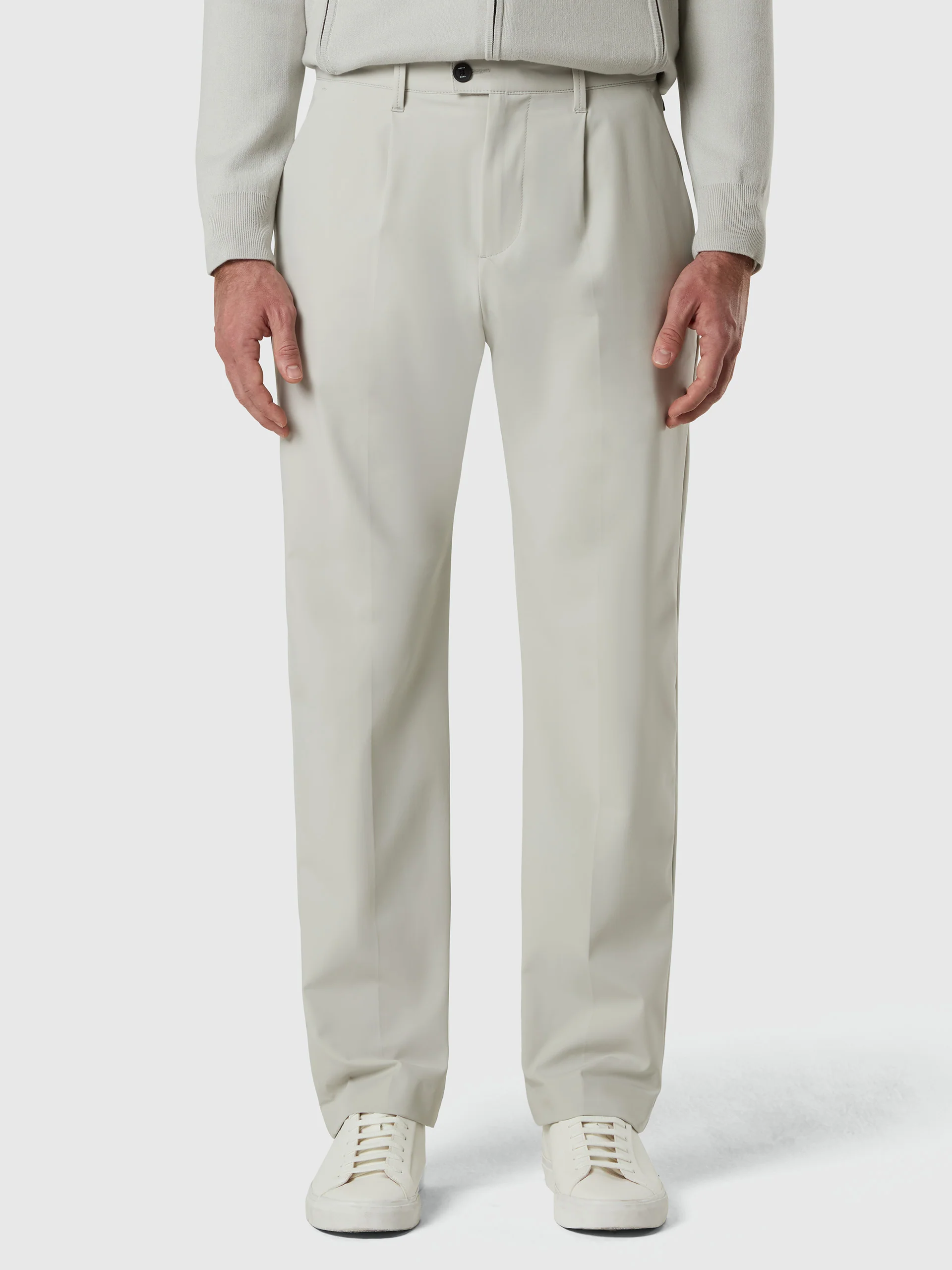 Comfort nylon pleated chinos - Image 5
