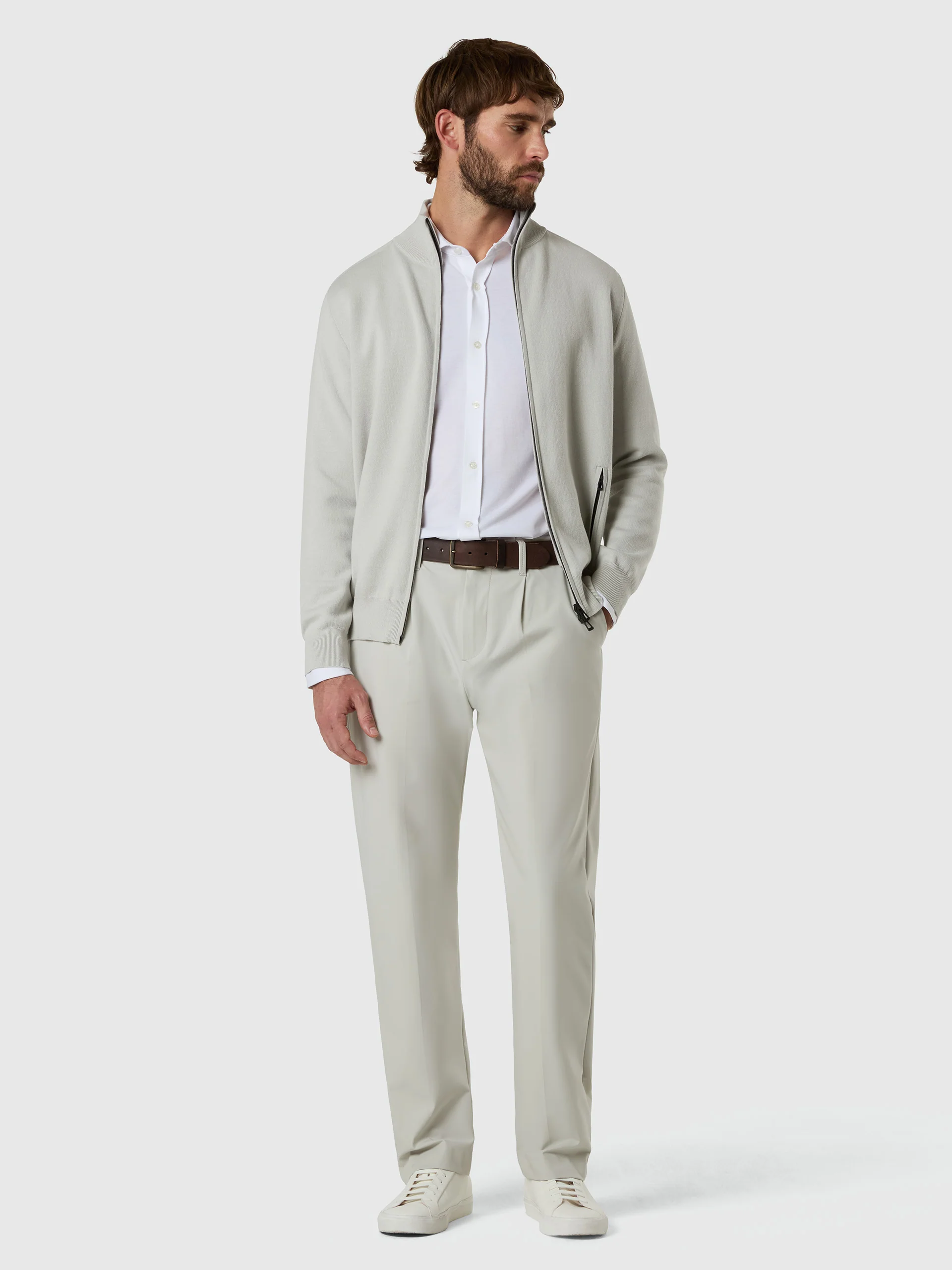Comfort nylon pleated chinos - Image 6