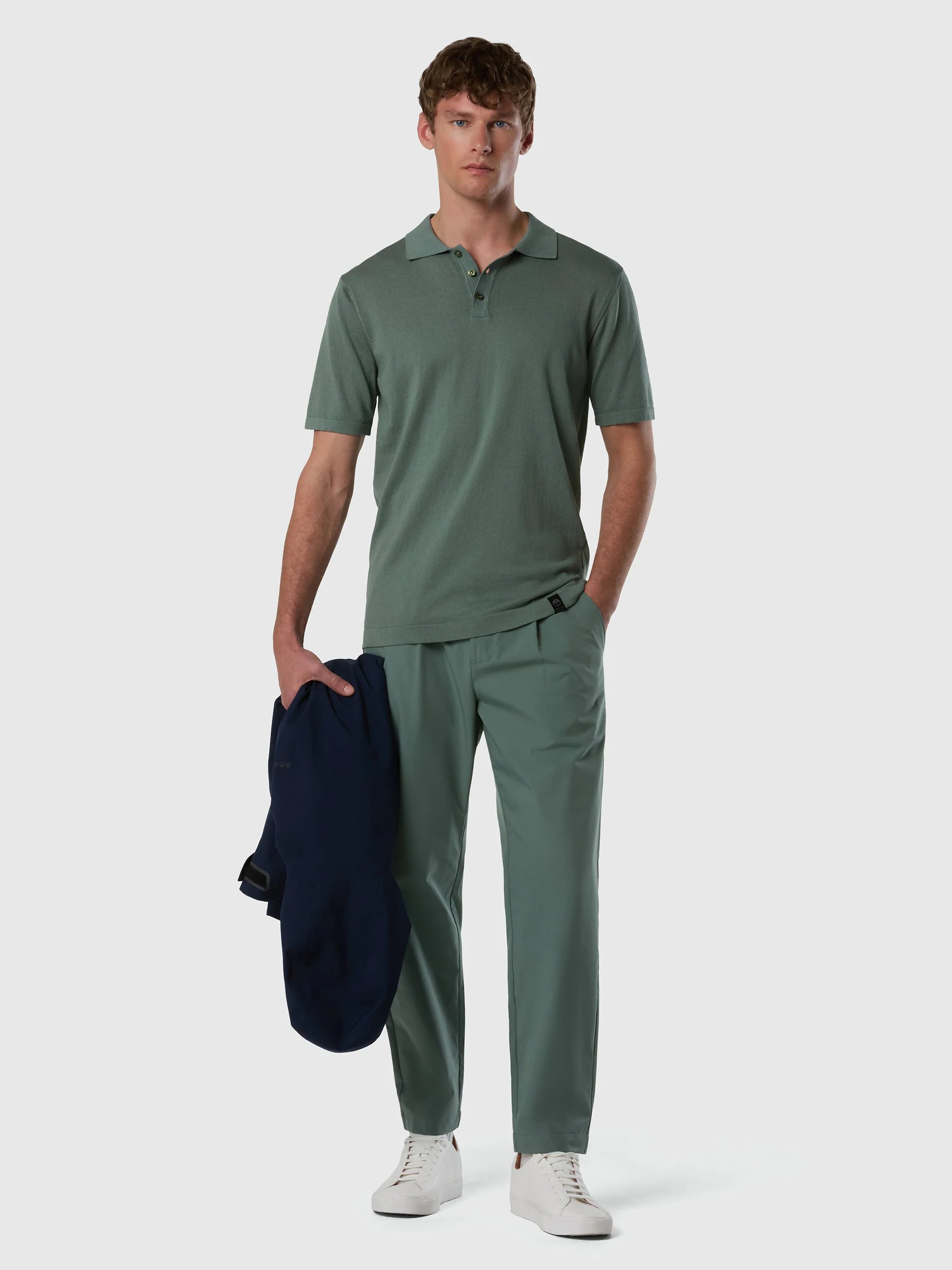 Pleated SOLOTEX® chinos - Image 2