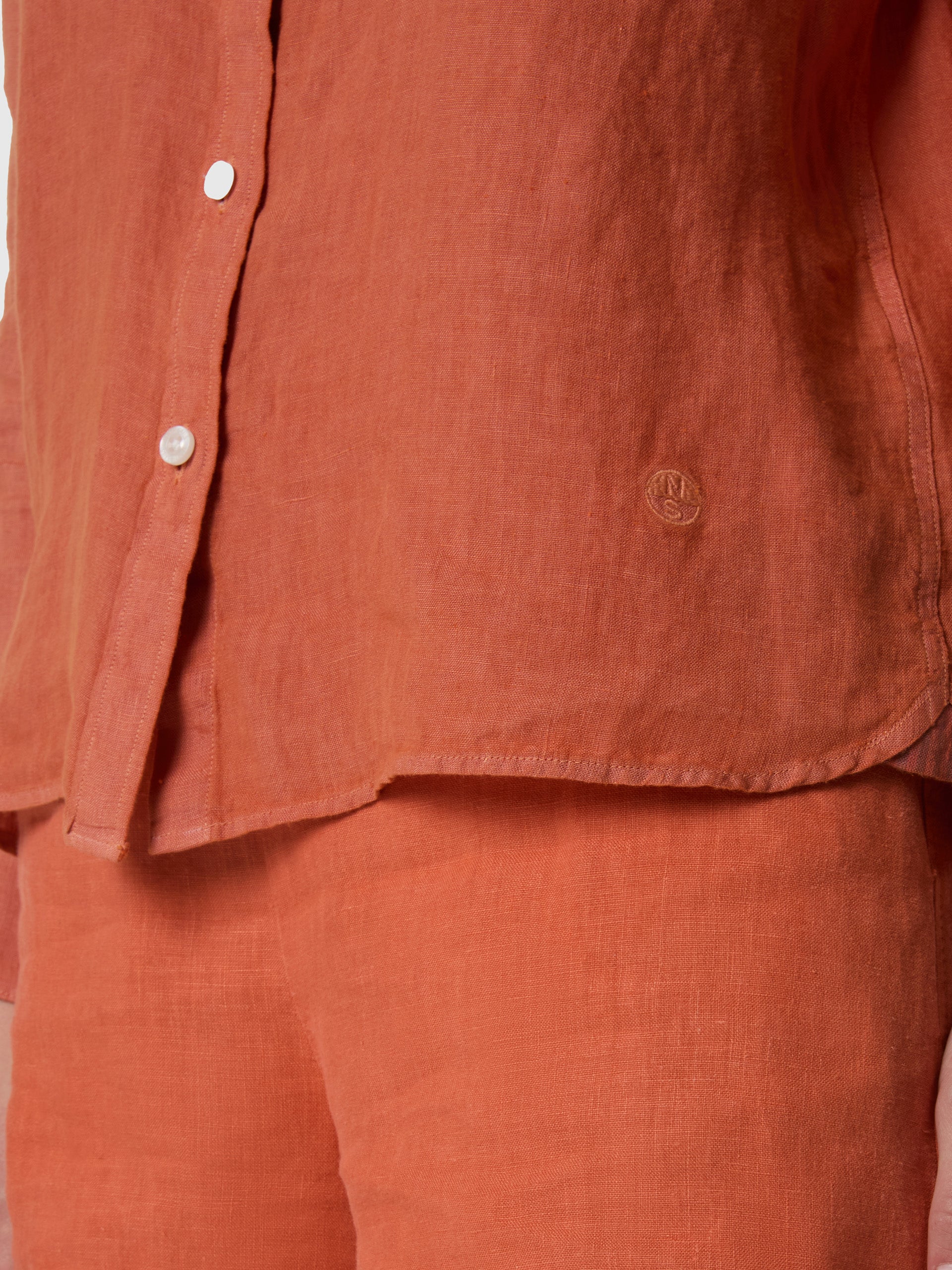 Linen shirt with embroidered logo - Image 18