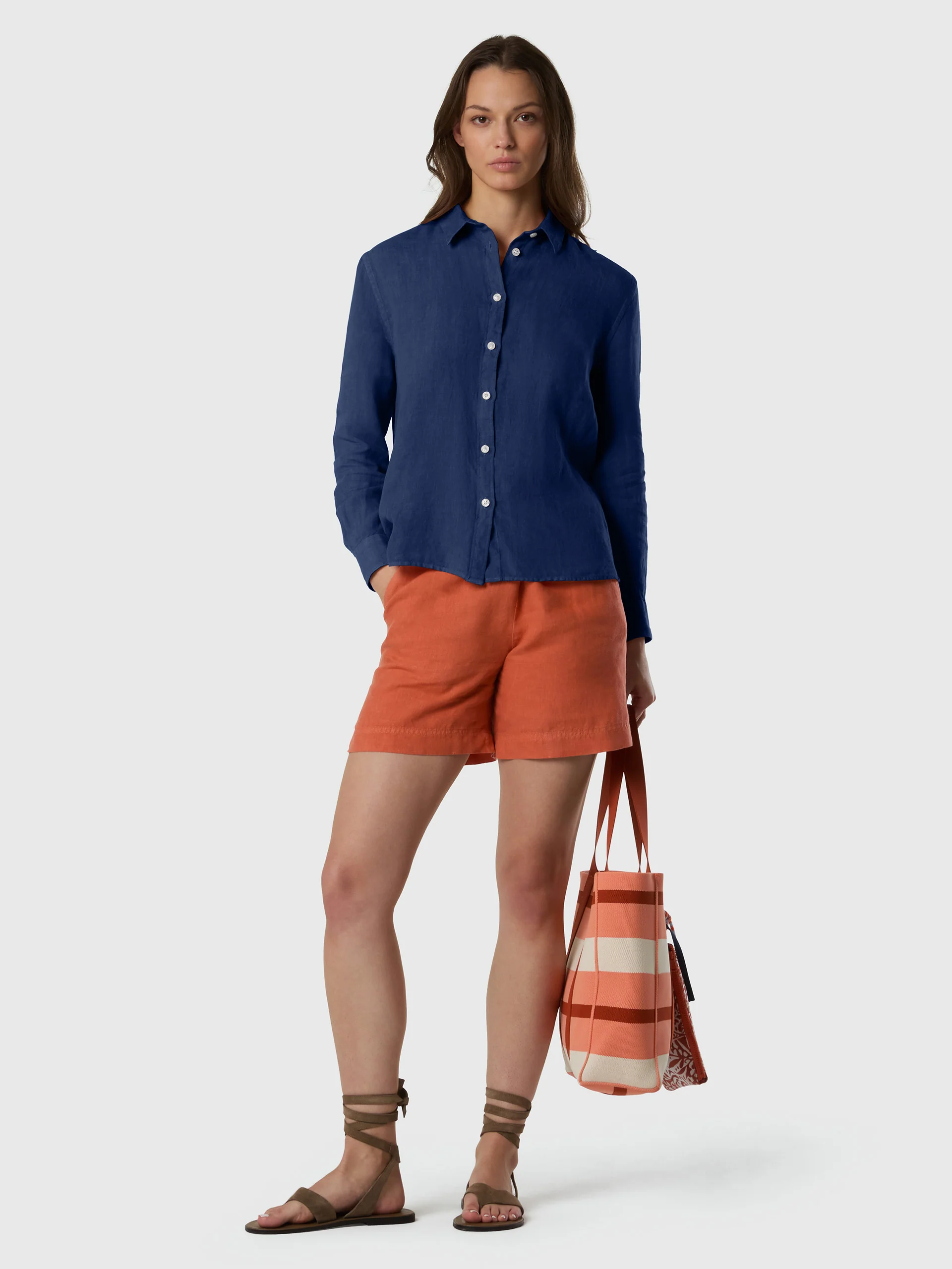 Linen shirt with embroidered logo - Image 20