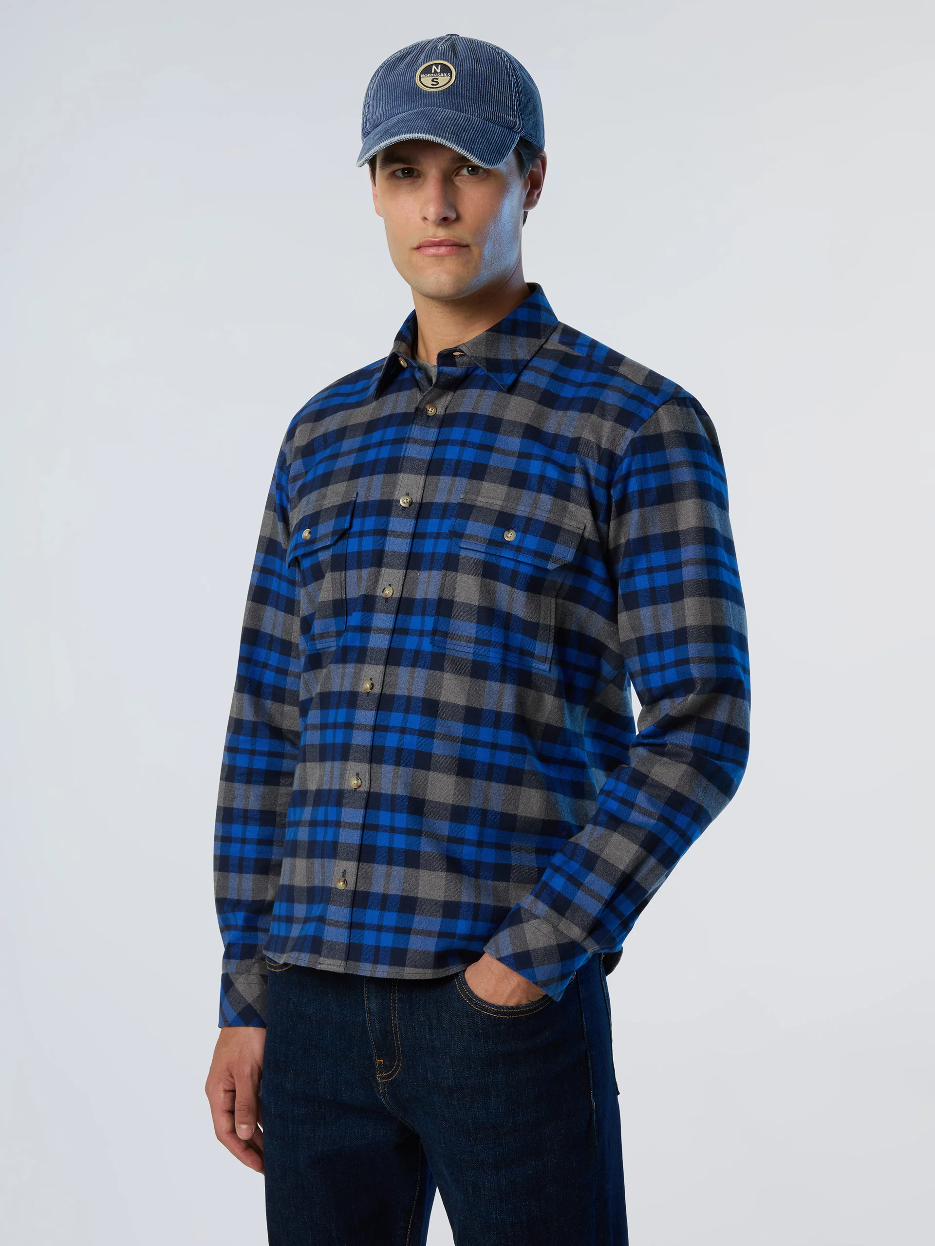 Checked flannel shirt - Image 11
