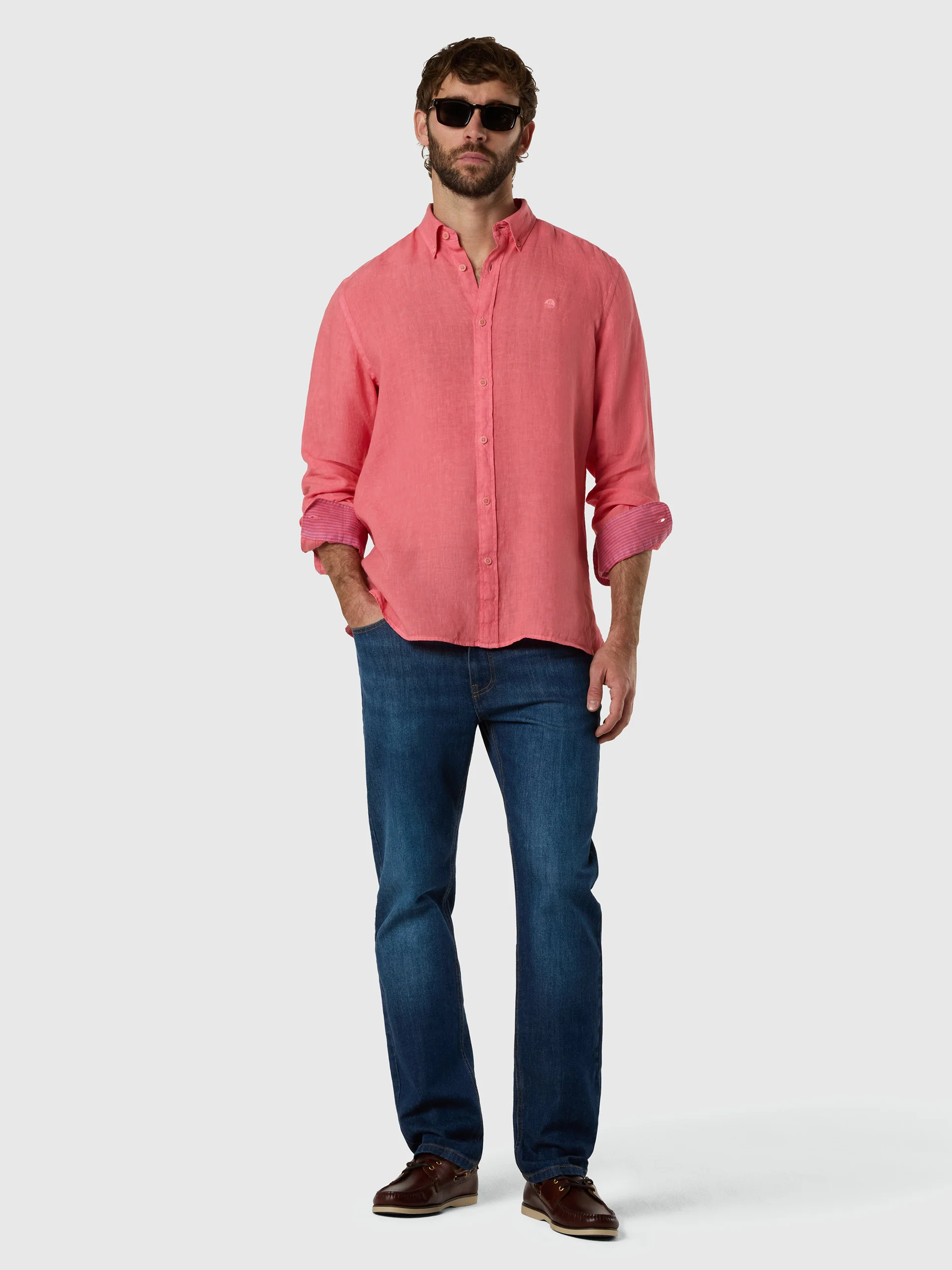 Garment-dyed linen shirt - Image 5