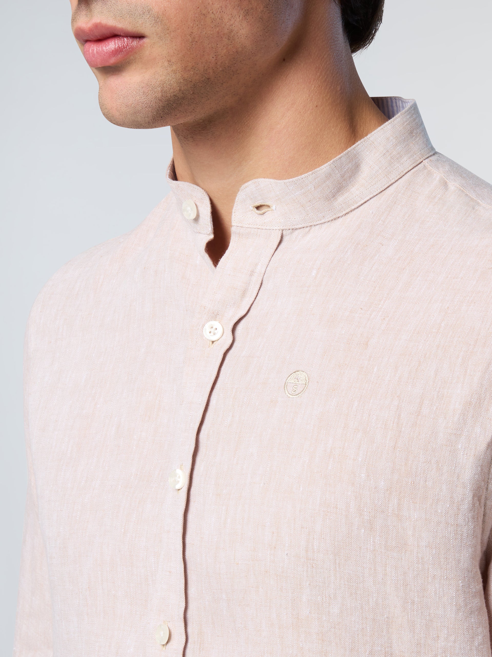 Mandarin shirt with embroidered logo - Image 12