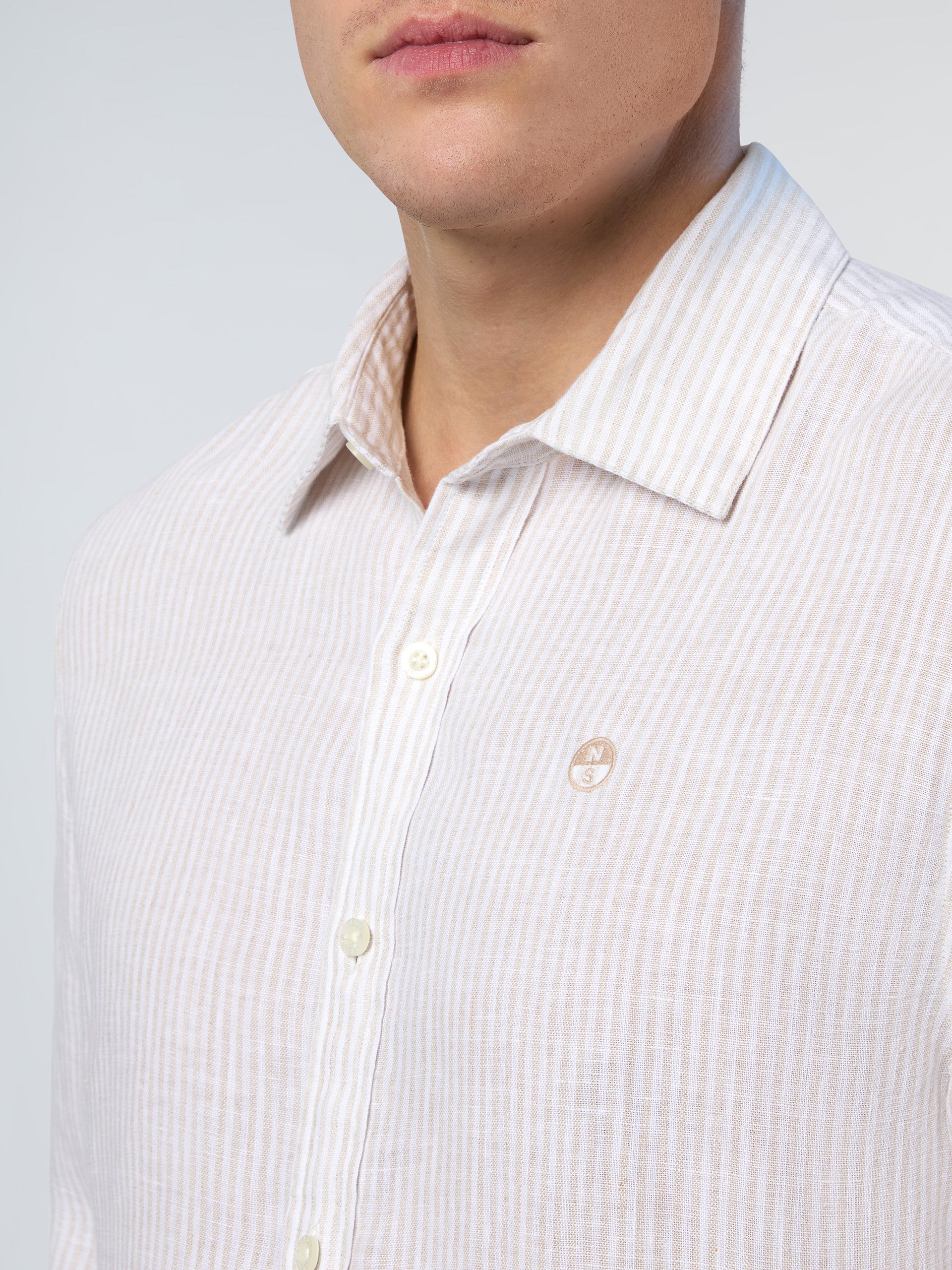 Striped linen shirt - Image 12