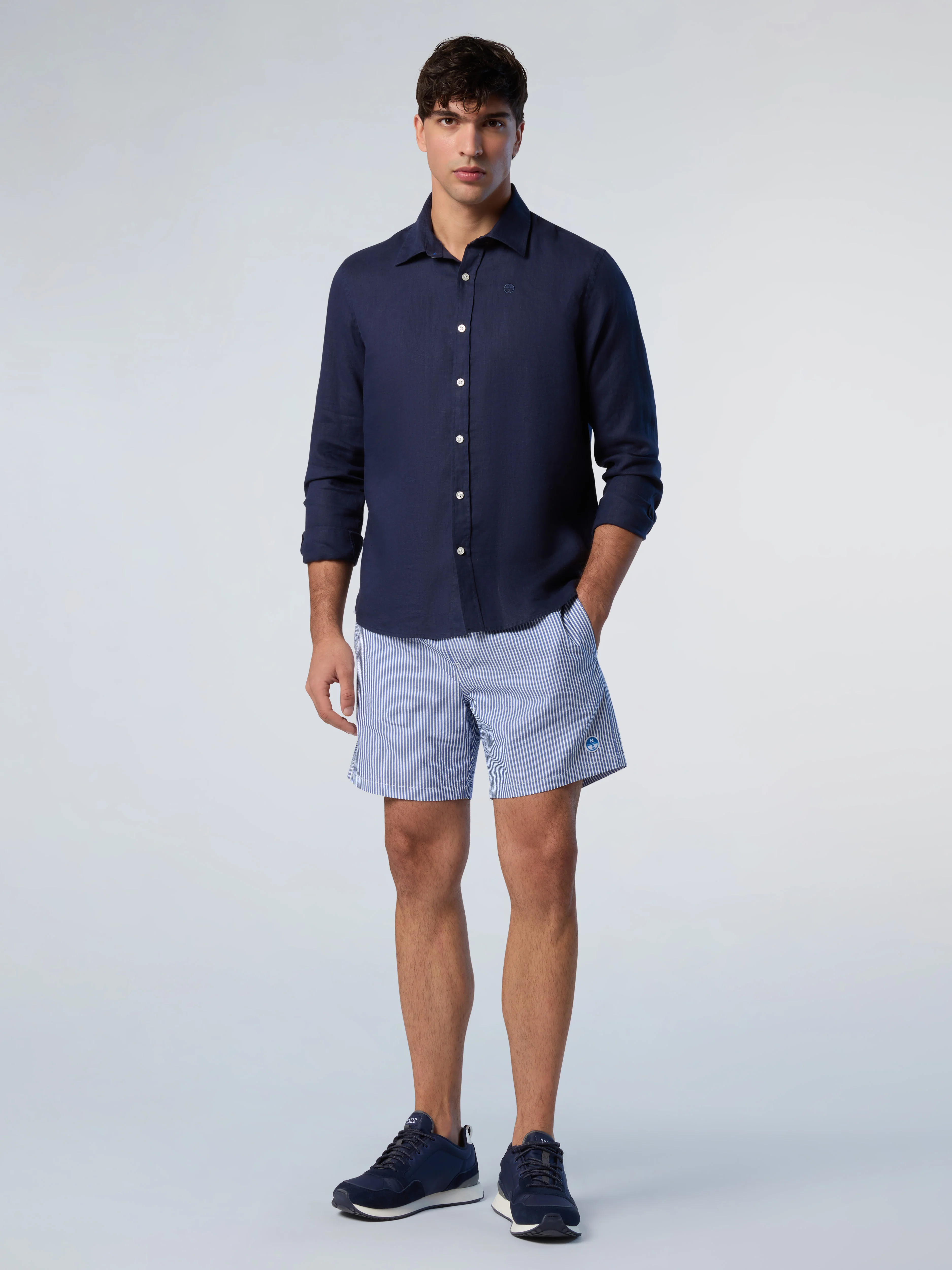 Linen shirt with embroidered logo - Image 22