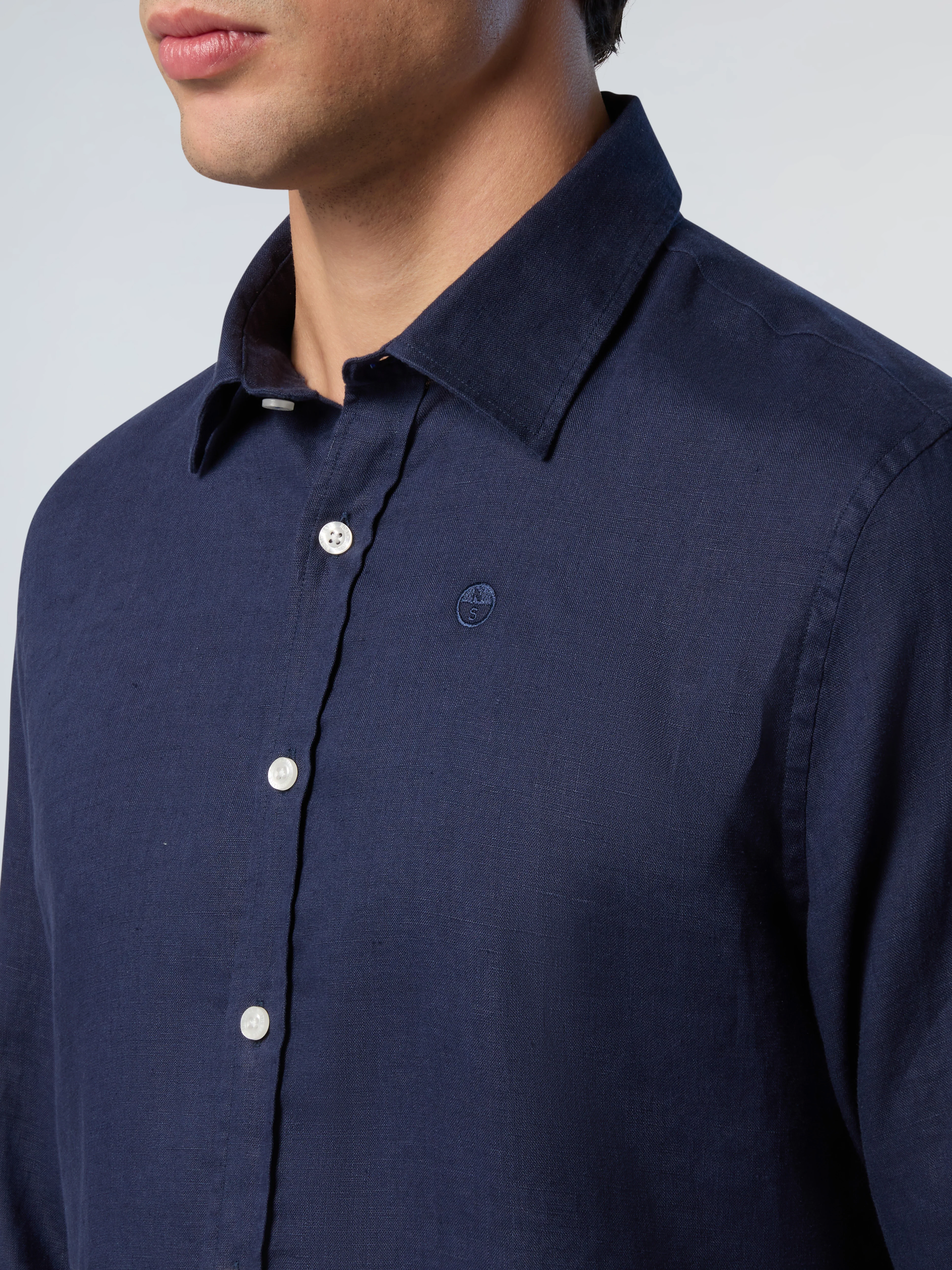 Linen shirt with embroidered logo - Image 23