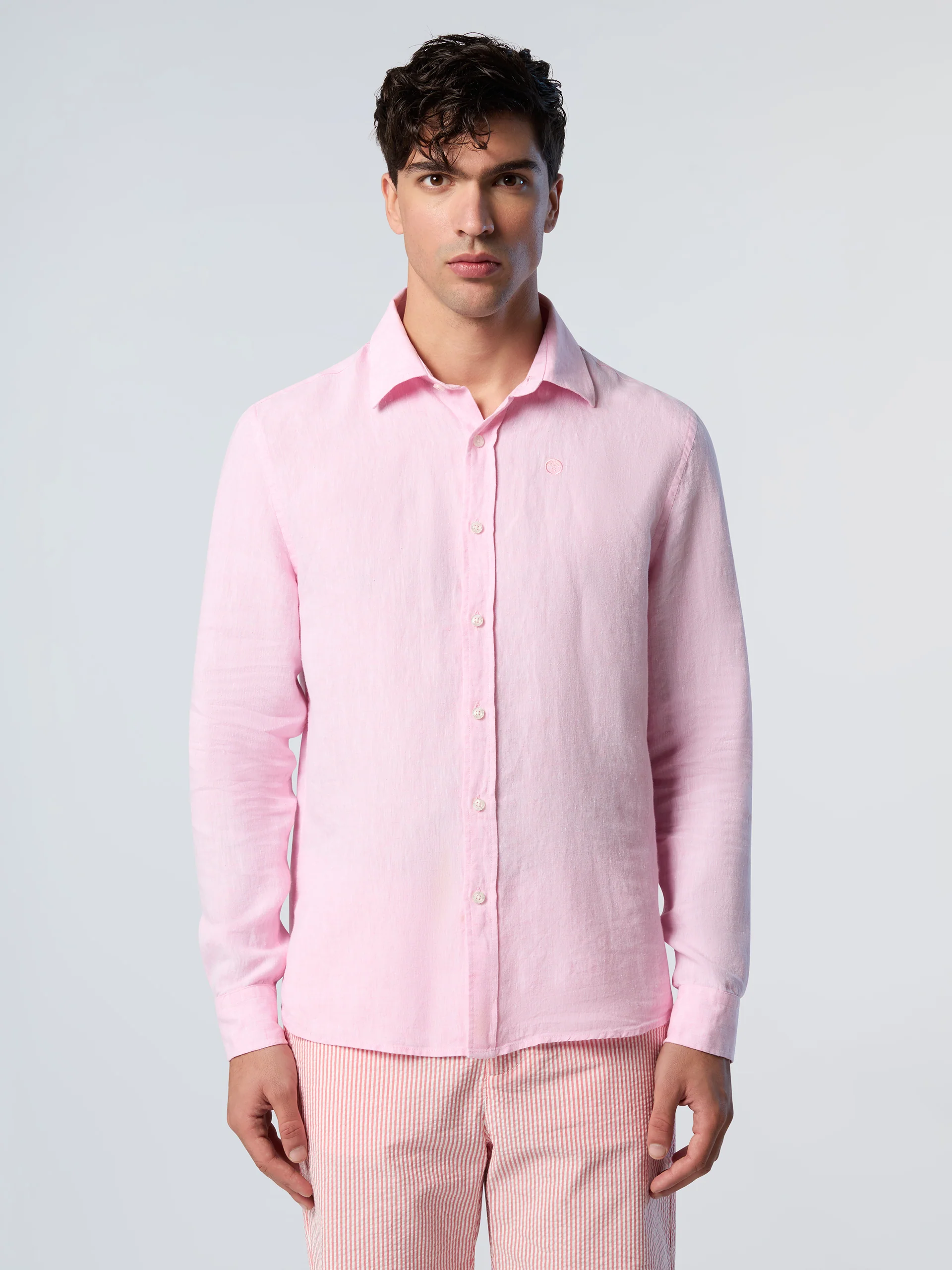 Linen shirt with embroidered logo - Image 13