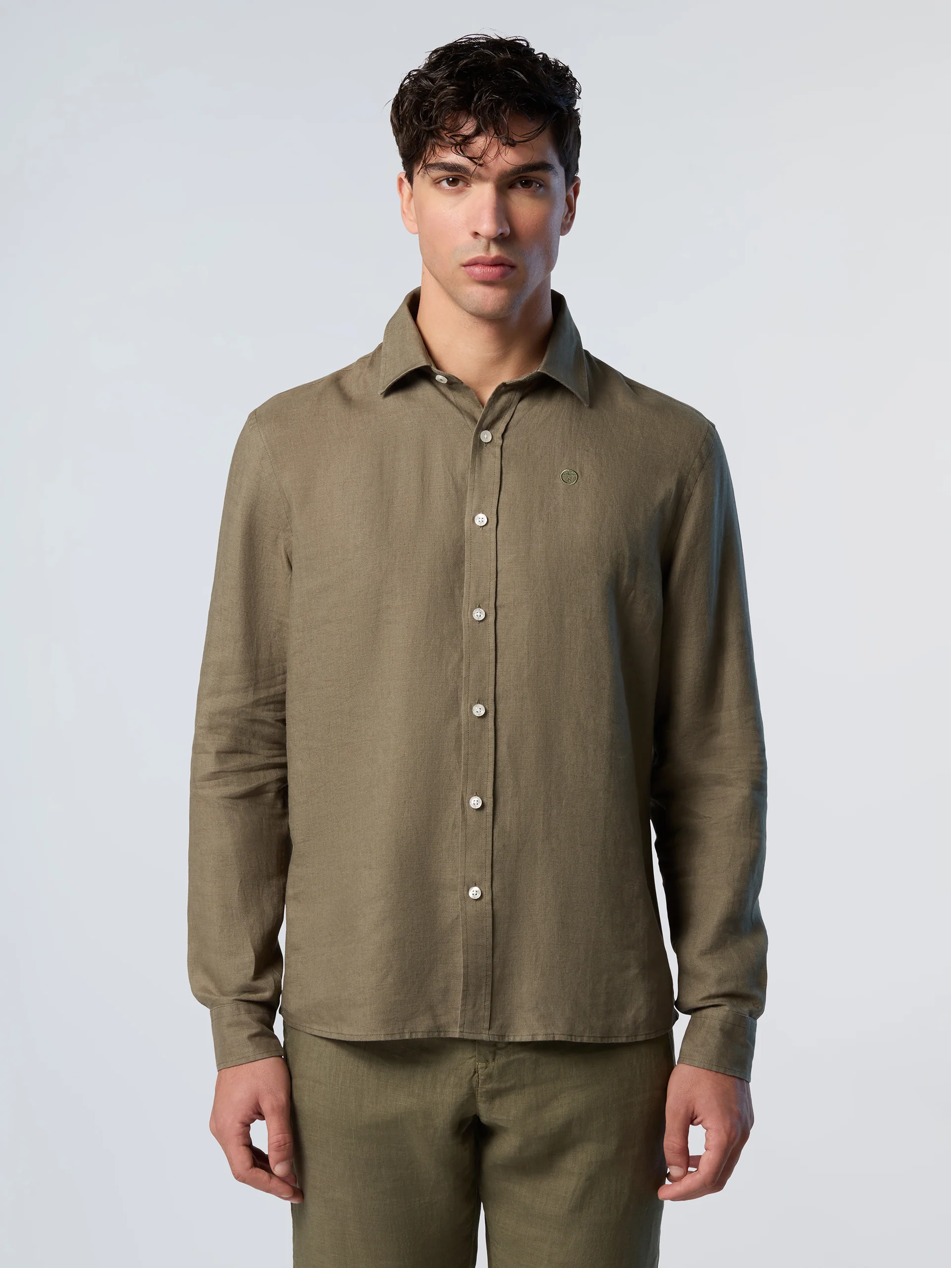 Linen shirt with embroidered logo - Image 19