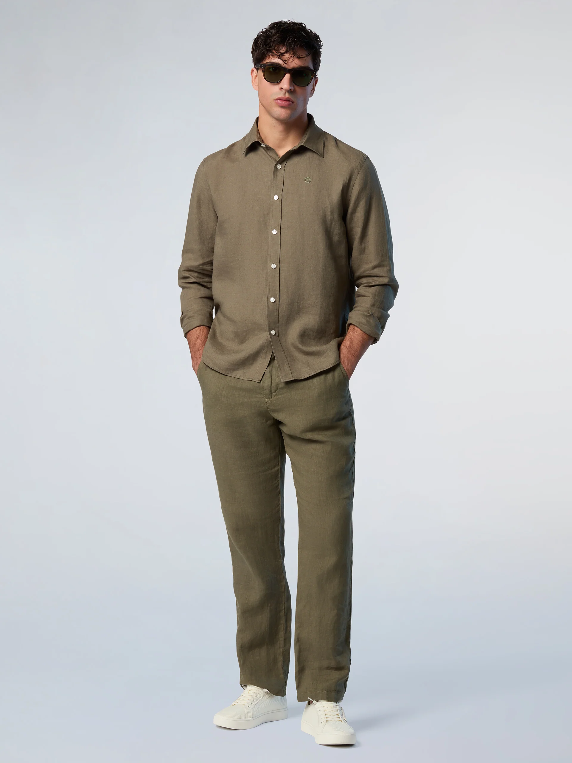 Linen shirt with embroidered logo - Image 23