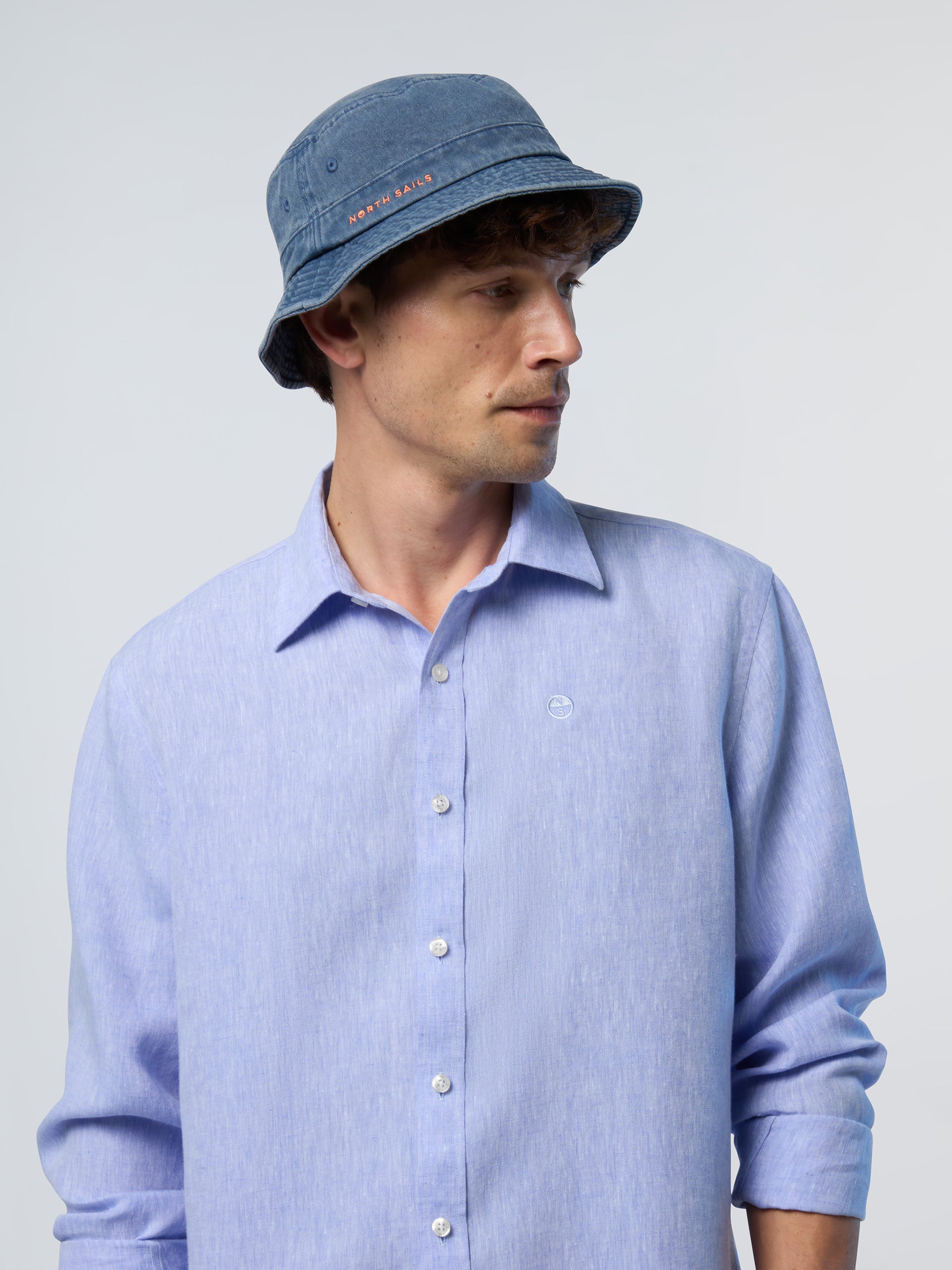 Linen shirt with embroidered logo - Image 38