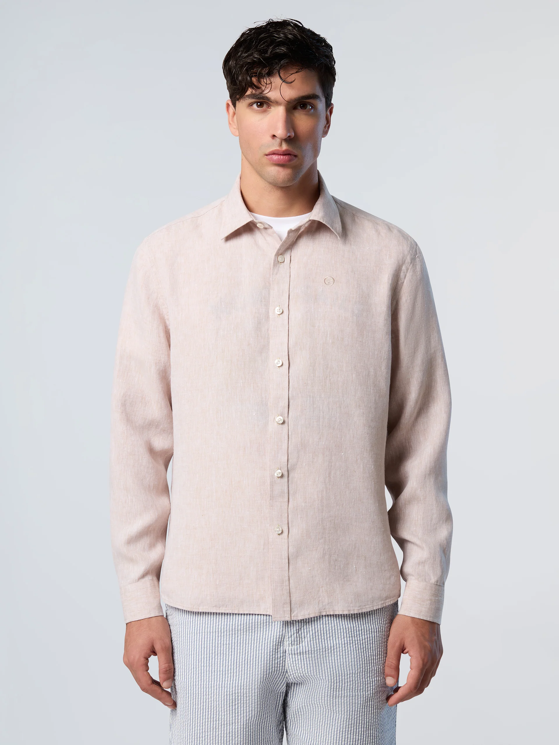 Linen shirt with embroidered logo - Image 7