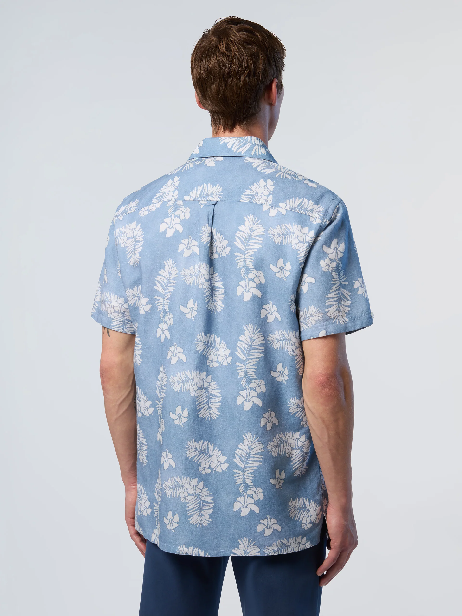 Bowling shirt with tropical print - Image 10