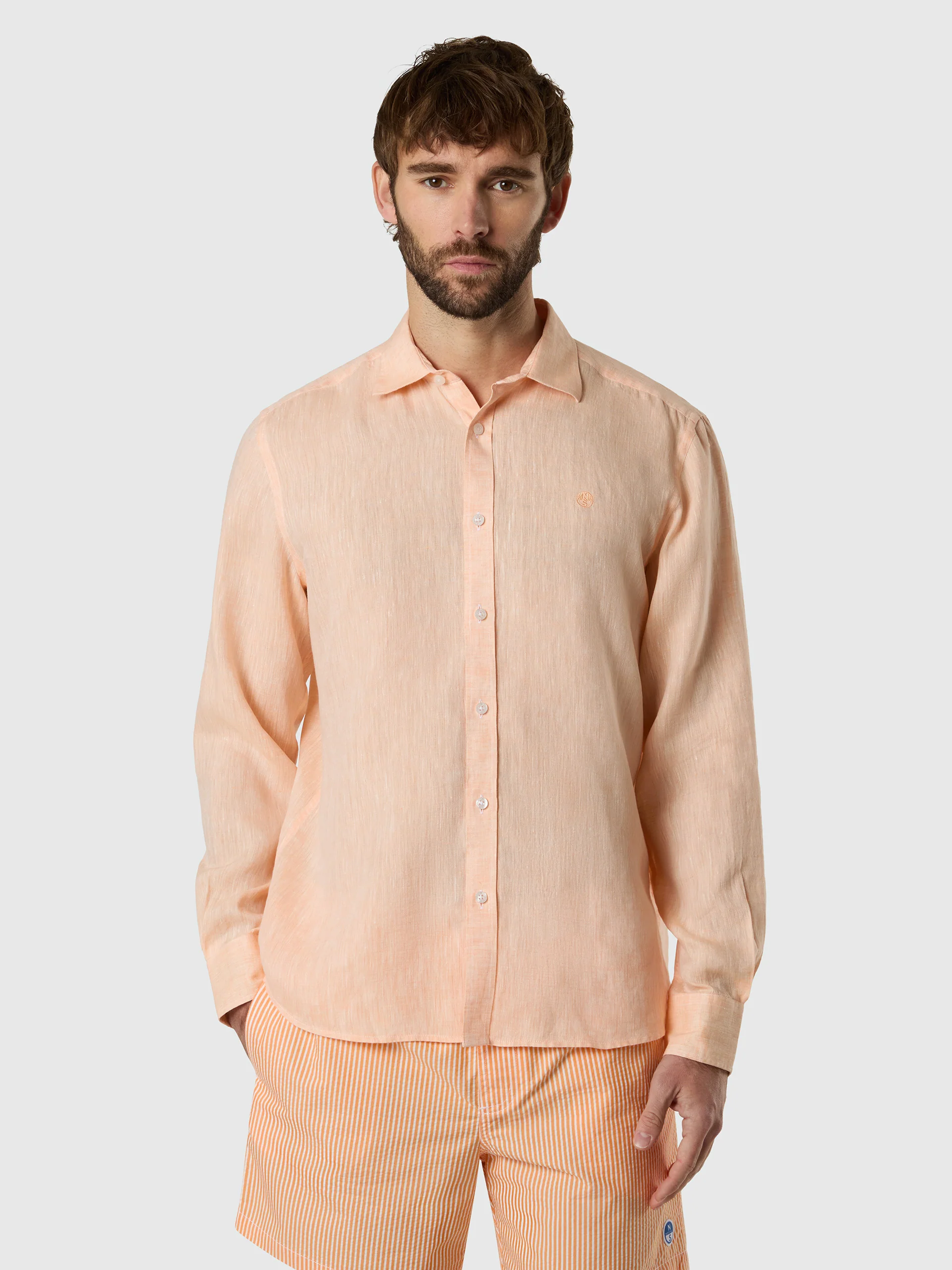 Long-sleeved linen shirt - Image 18