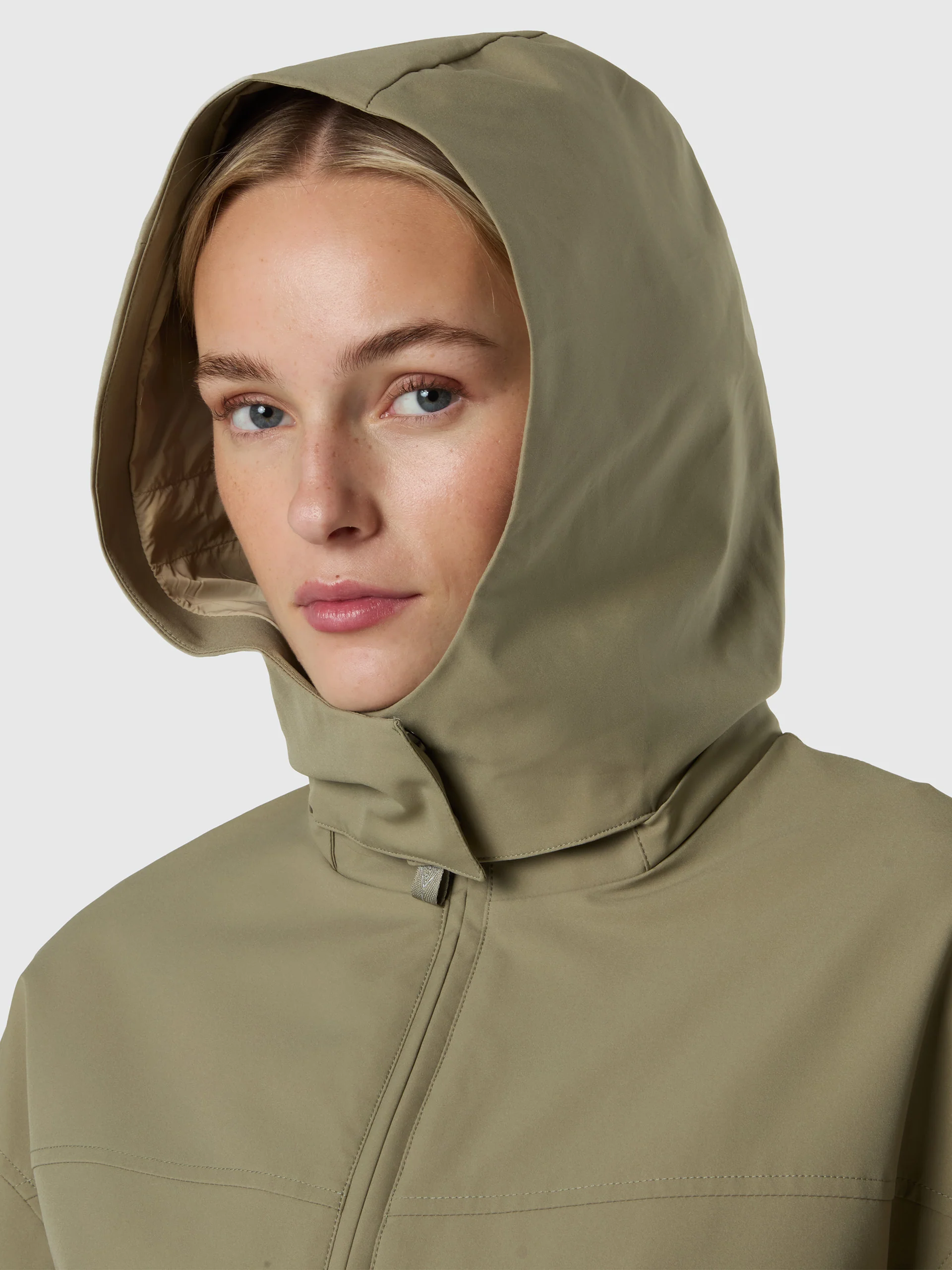 GUESS X NORTH SAILS SHORT PARKA - Image 2