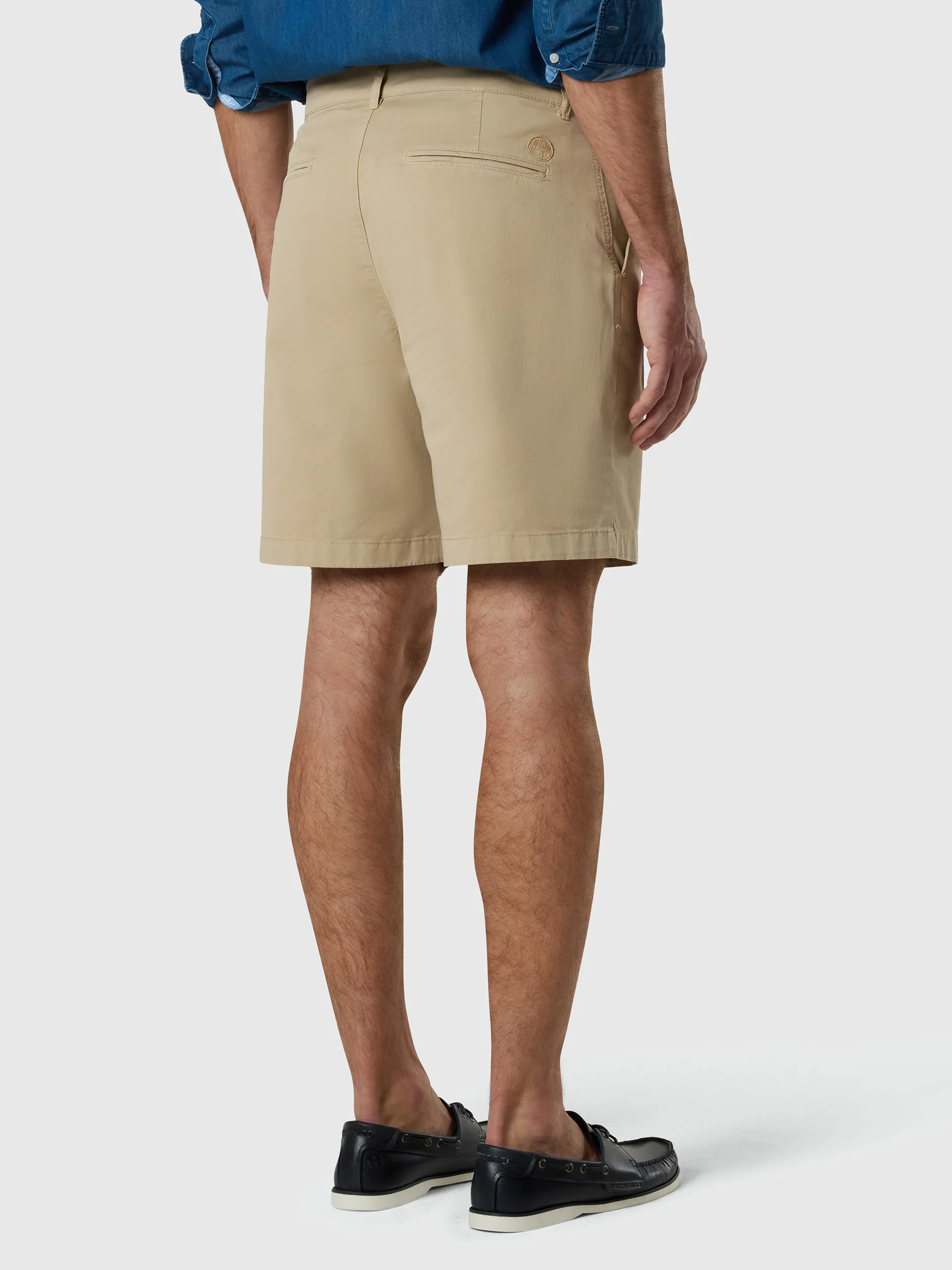 Stretch gabardine chino shorts - Image 3