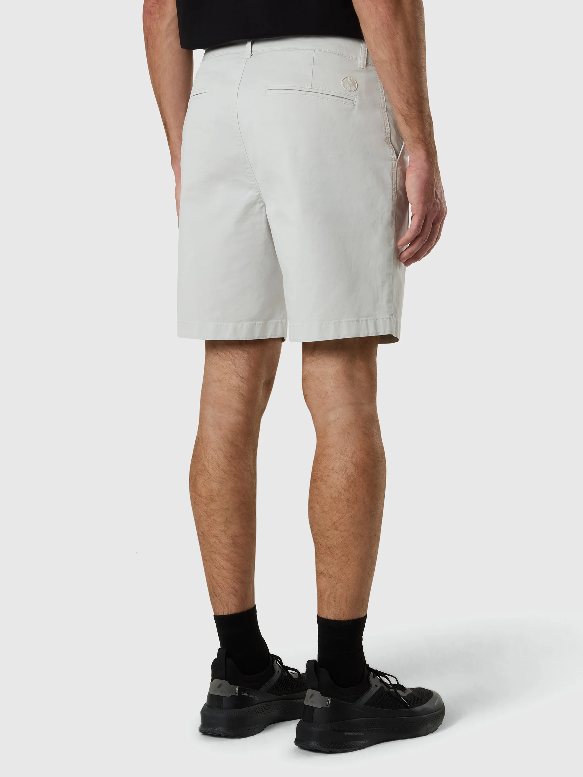 Stretch gabardine chino shorts - Image 8