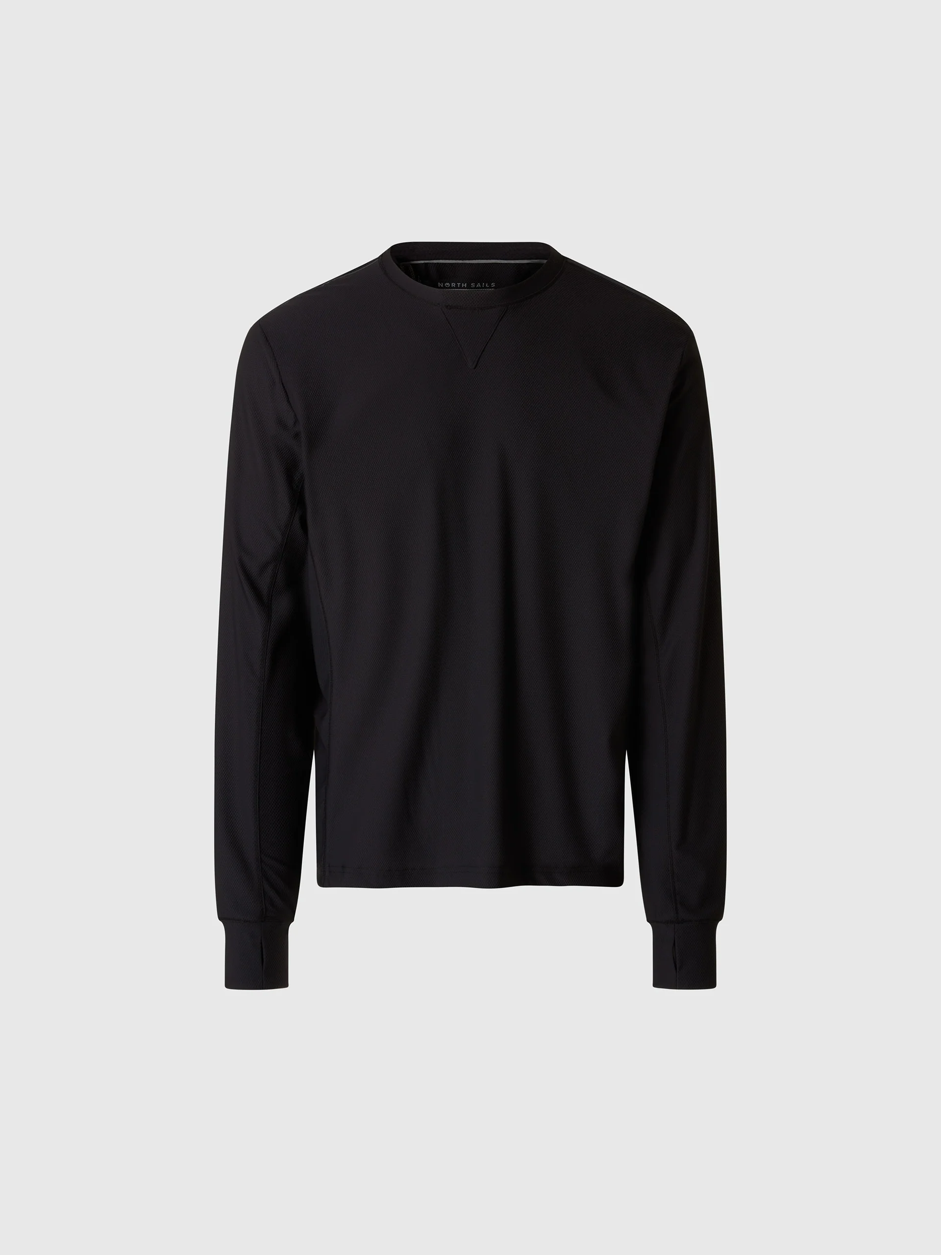 Long-sleeved T-shirt with UV protection - Image 15
