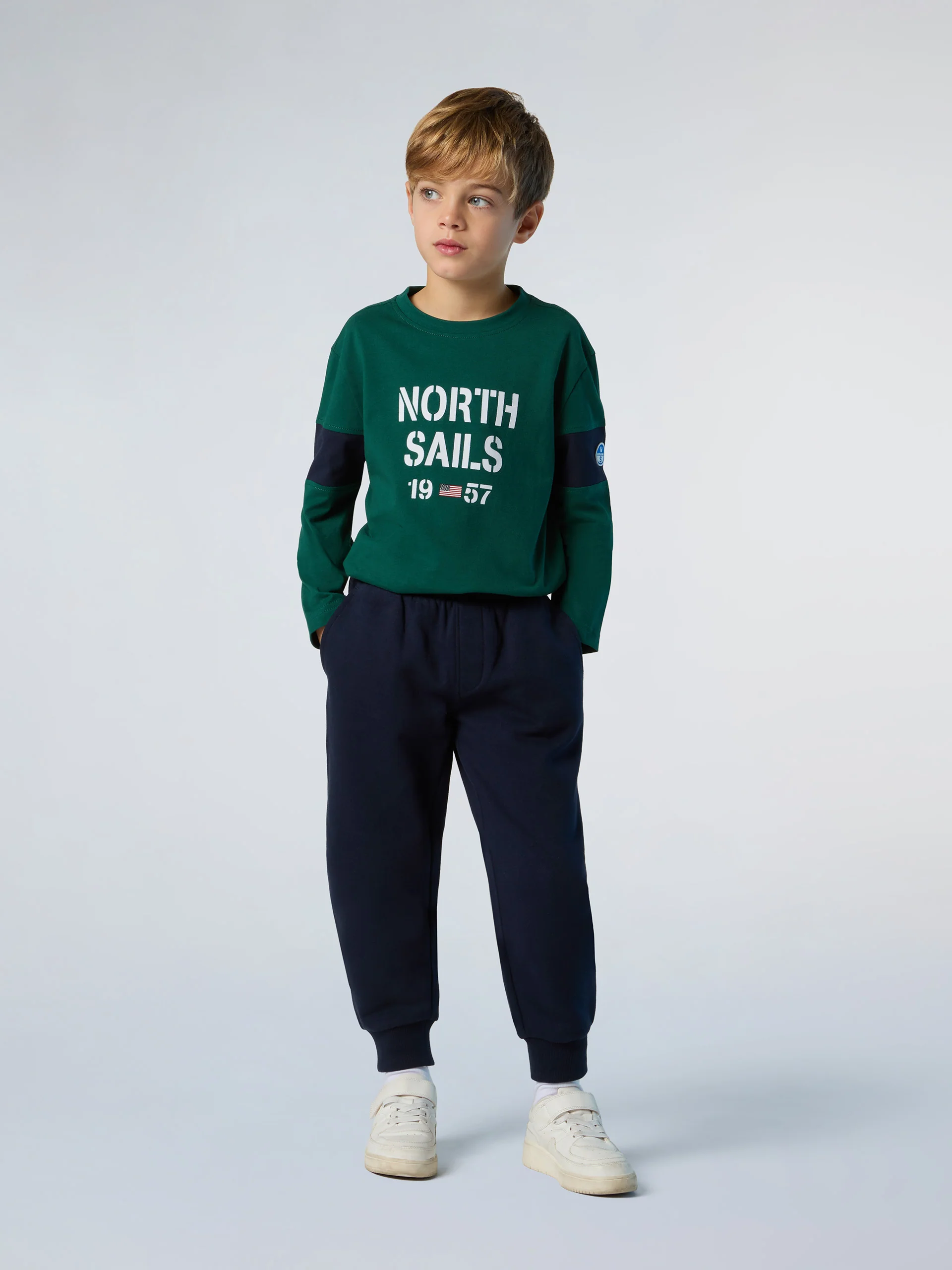 Long-sleeved T-shirt with sleeve inserts - Image 9