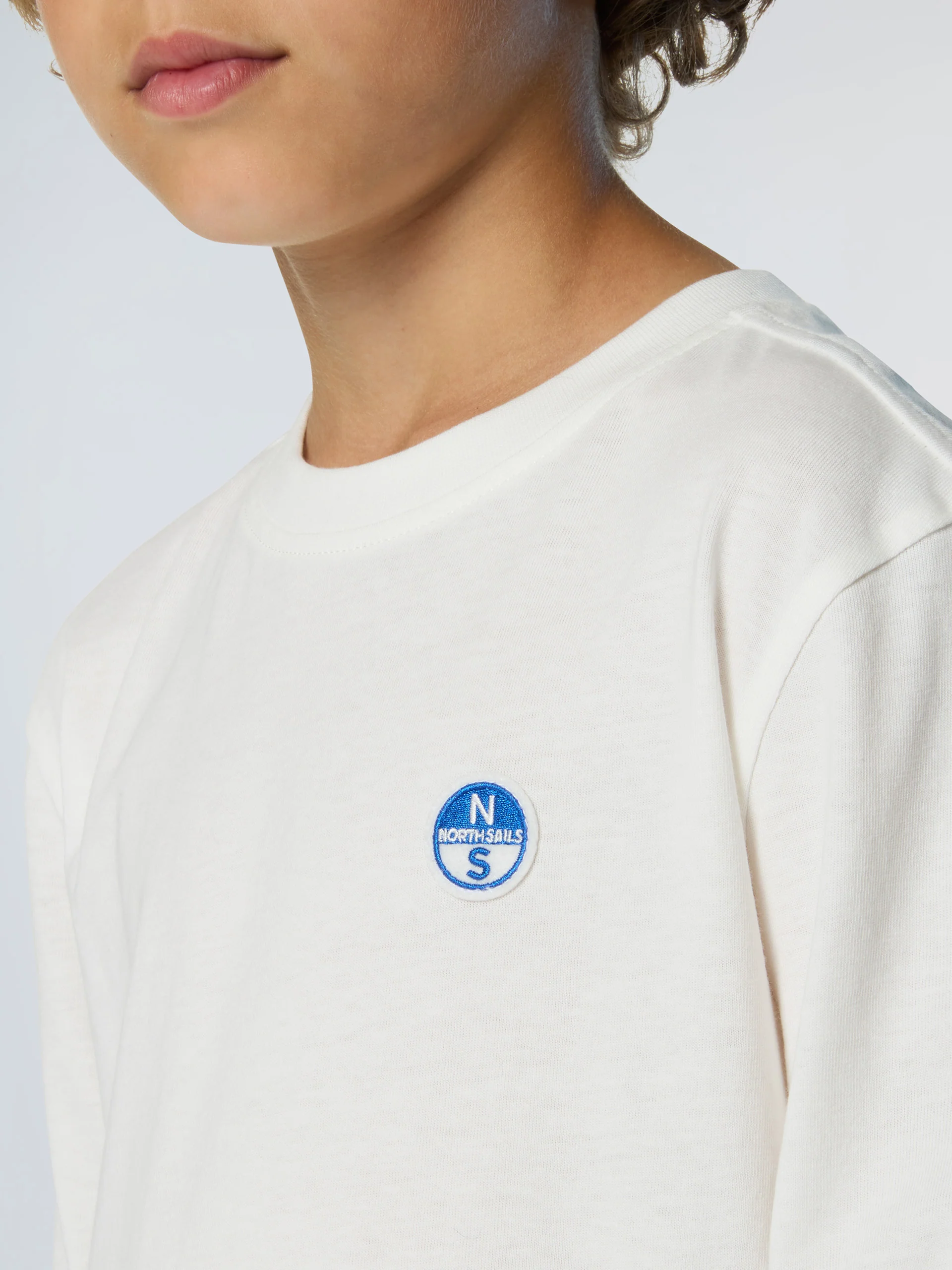 Long-sleeved T-shirt with logo patch - Image 6