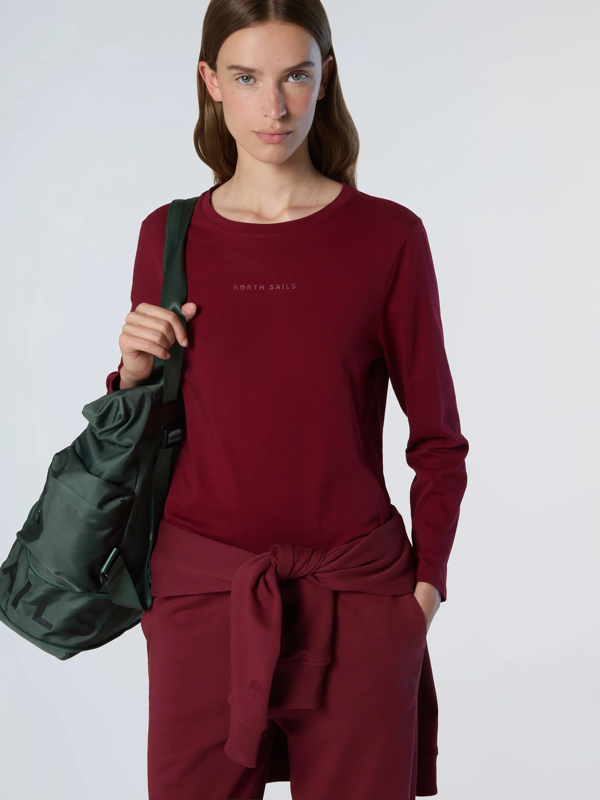 Long-sleeved T-shirt with raised logo - Image 8