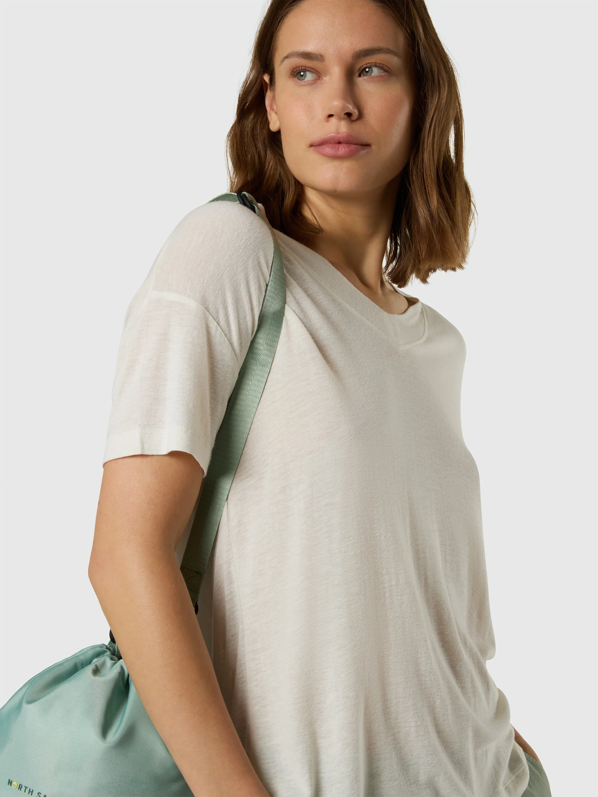 Viscose-linen V-neck T-shirt - Image 2