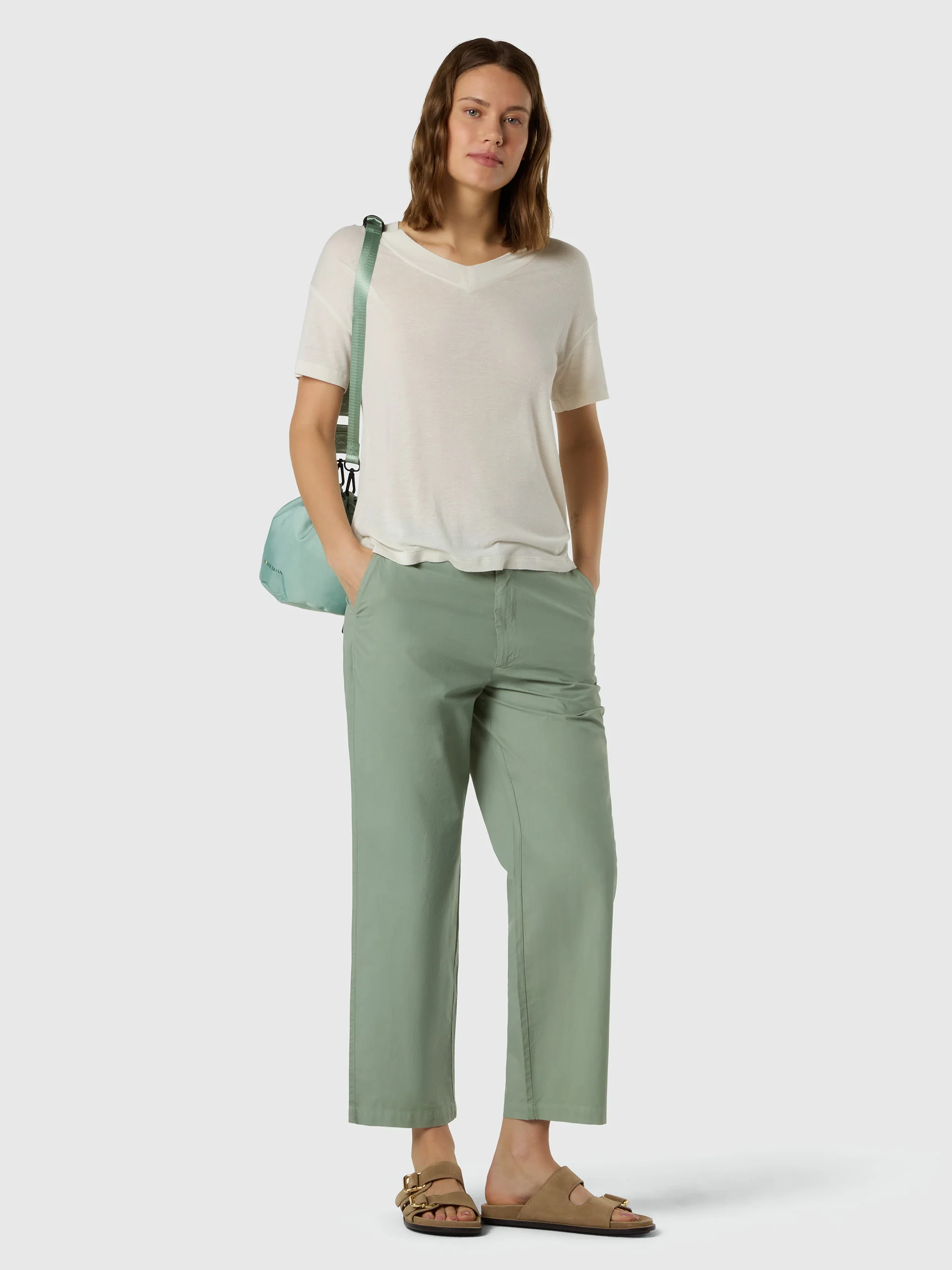 Viscose-linen V-neck T-shirt - Image 5