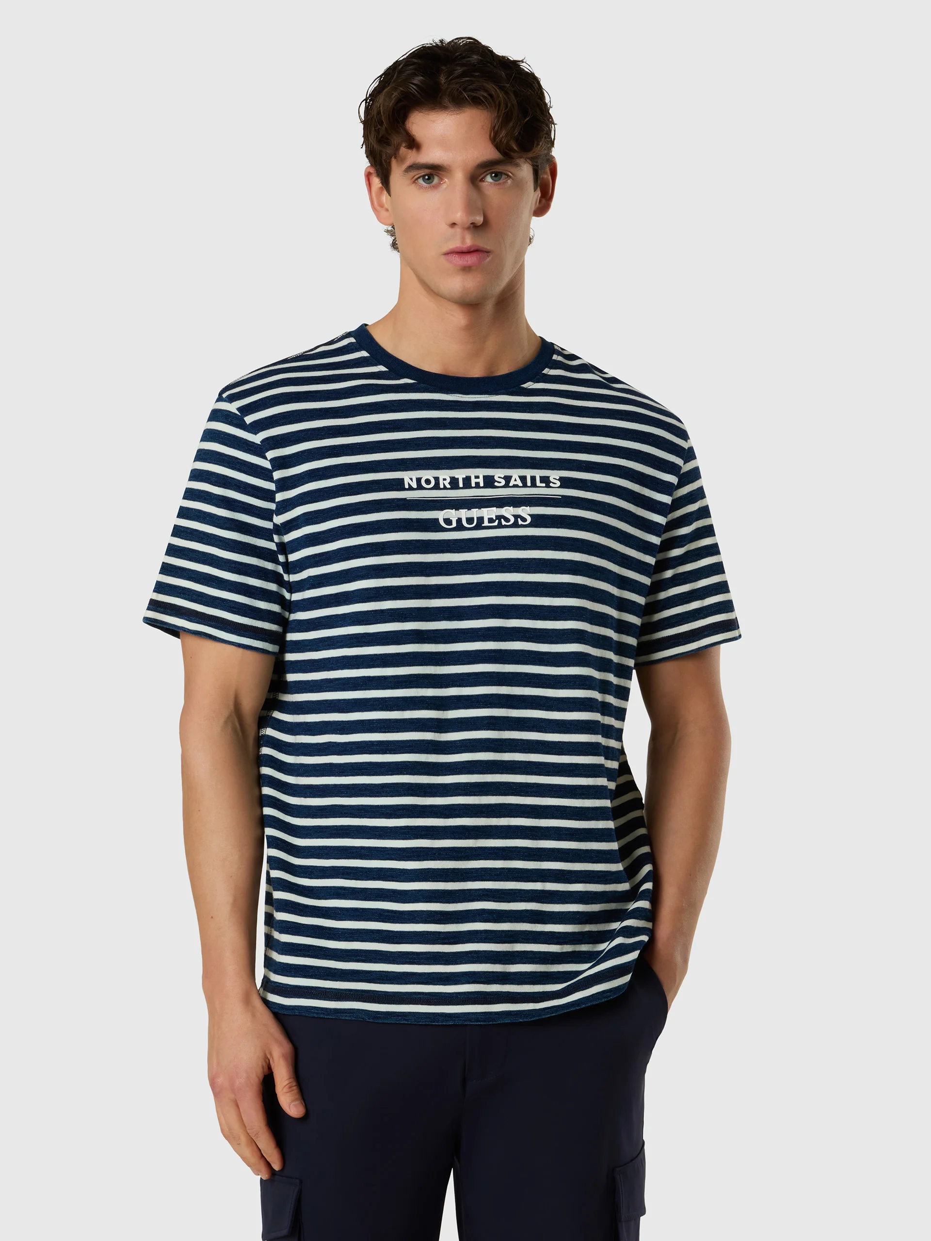GUESS X NORTH SAILS MARINER TEE - Image 4