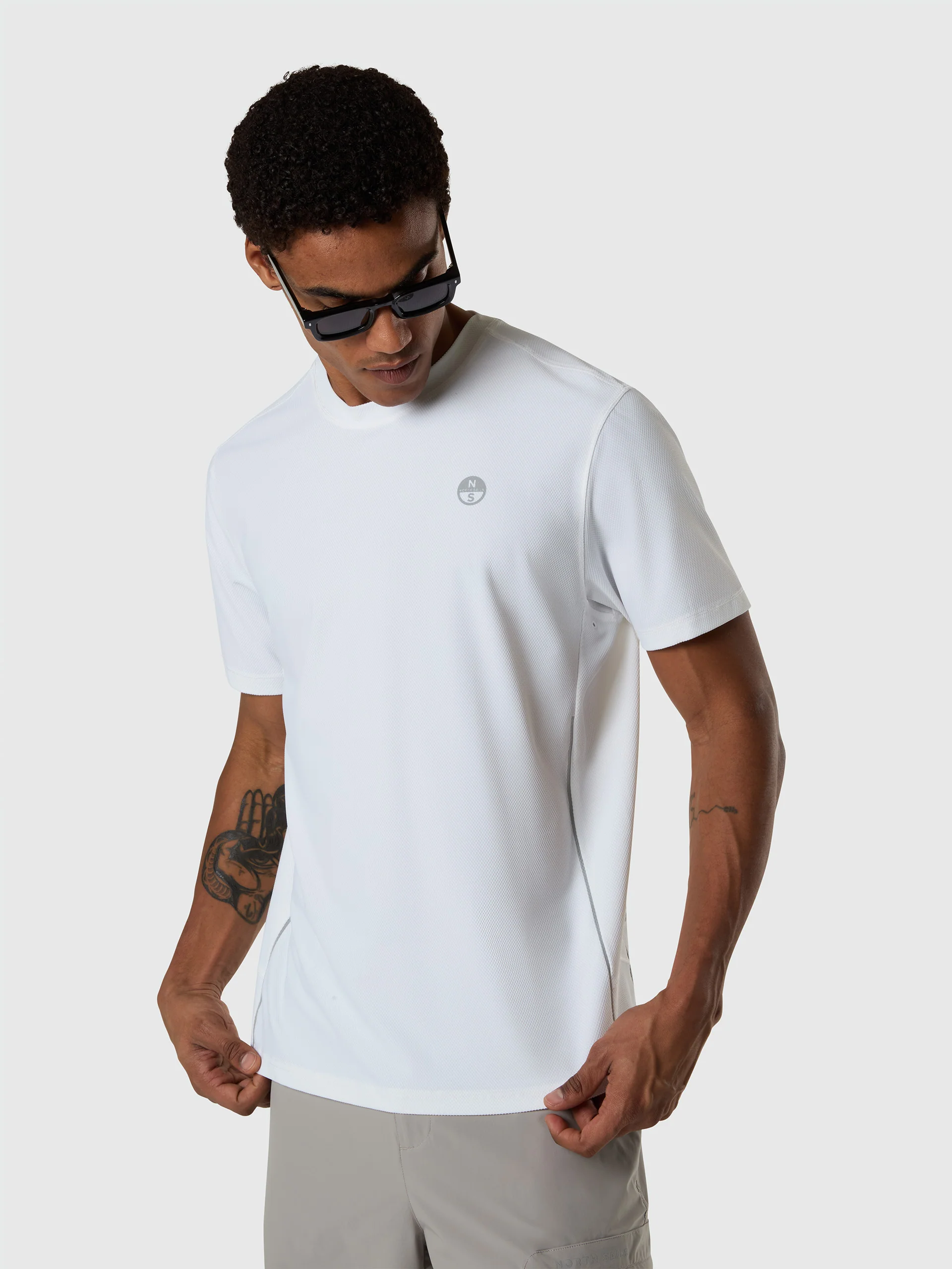 T-shirt with UV protection - Image 2