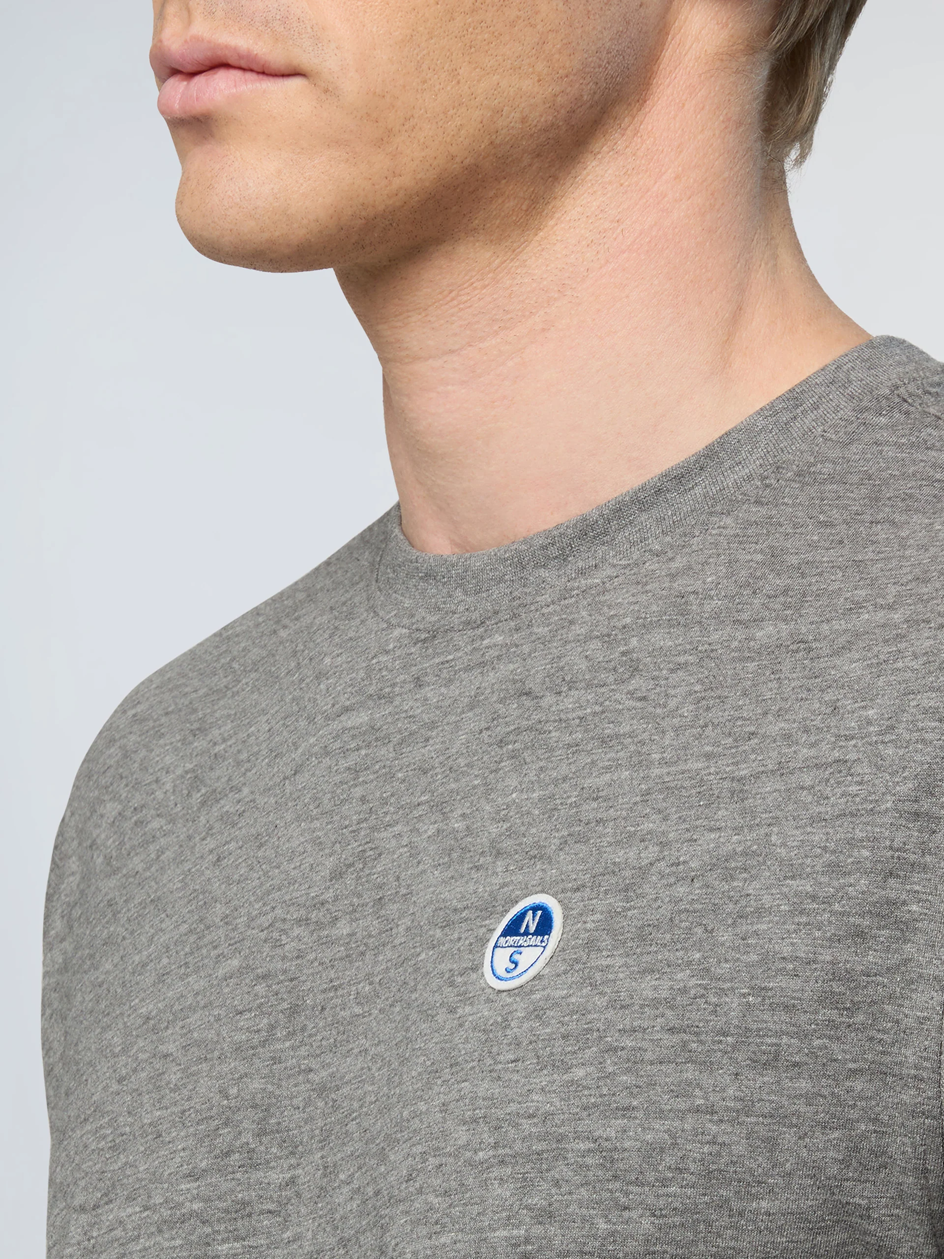 T-shirt with logo patch - Image 18